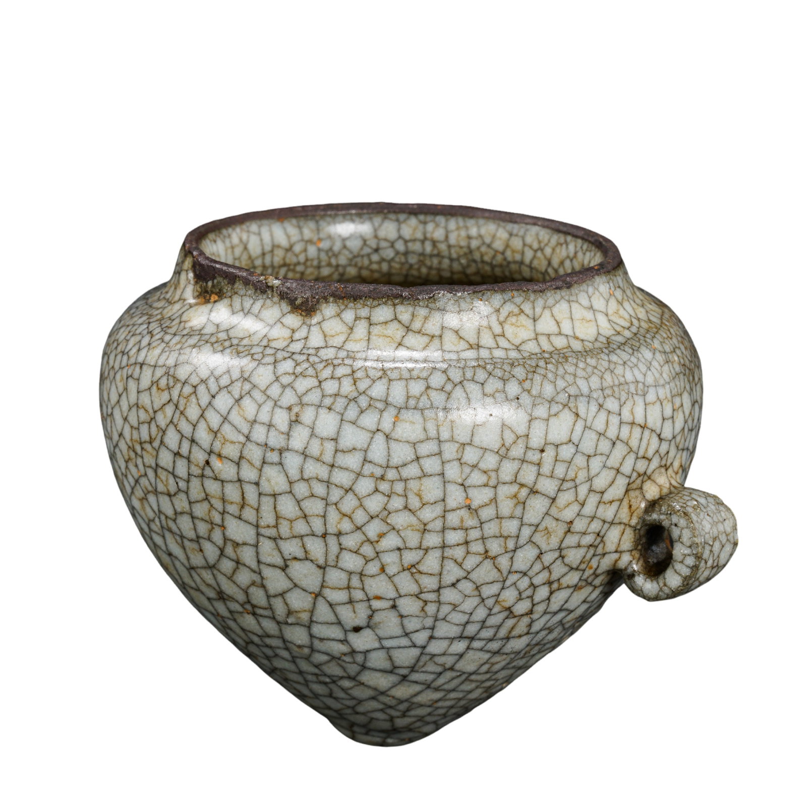 Song Dynasty Guan Ware Crackle-Glazed Double-Loop Bird Feeder: Dimensions: Height: 6.5 cm (2.56 in); Width: 7.5 cm (2.95 in); 12th–13th Century.Condition & Provenance: Overall in very good condition. Covered with a soft grayish-celadon glaze featuring an attrac