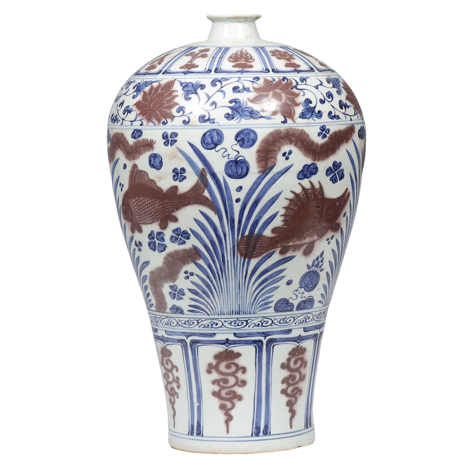 Yuan Dynasty Underglaze Blue and Copper-Red Meiping with Fish and Aquatic Plants: Dimensions: Height 42.5 cm (approximately 16.73 in); Yuan Dynasty, 13th–14th centuryCondition and Provenance: Overall in well-preserved condition, with the mouth, short neck, broad shoulder, body, a