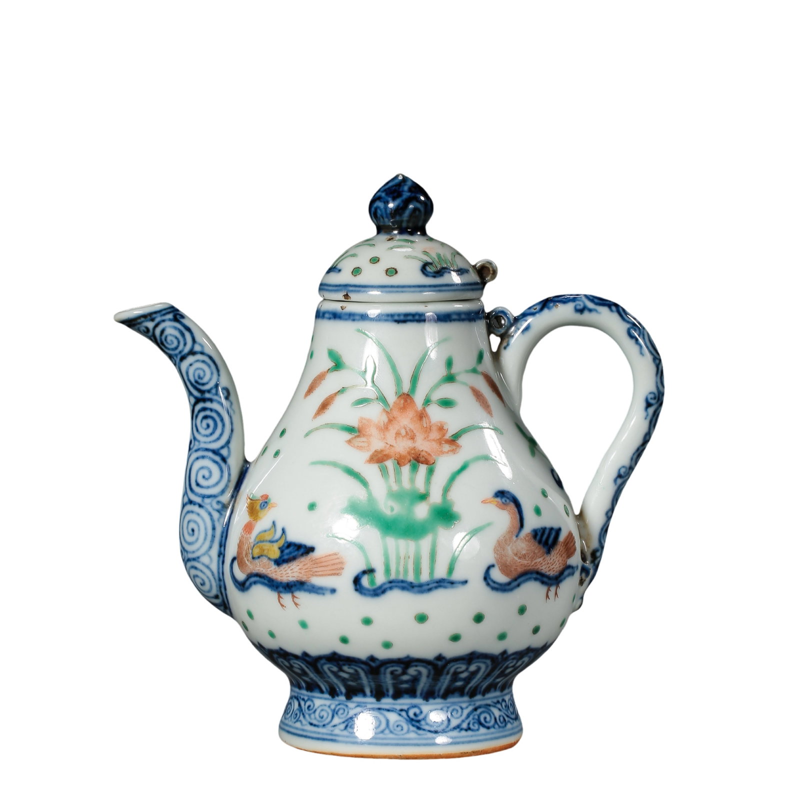 Xuande Period Blue and White Mandarin Duck Water Scene Ewer, Ming Dynasty (1426–1435) (1 of 9)