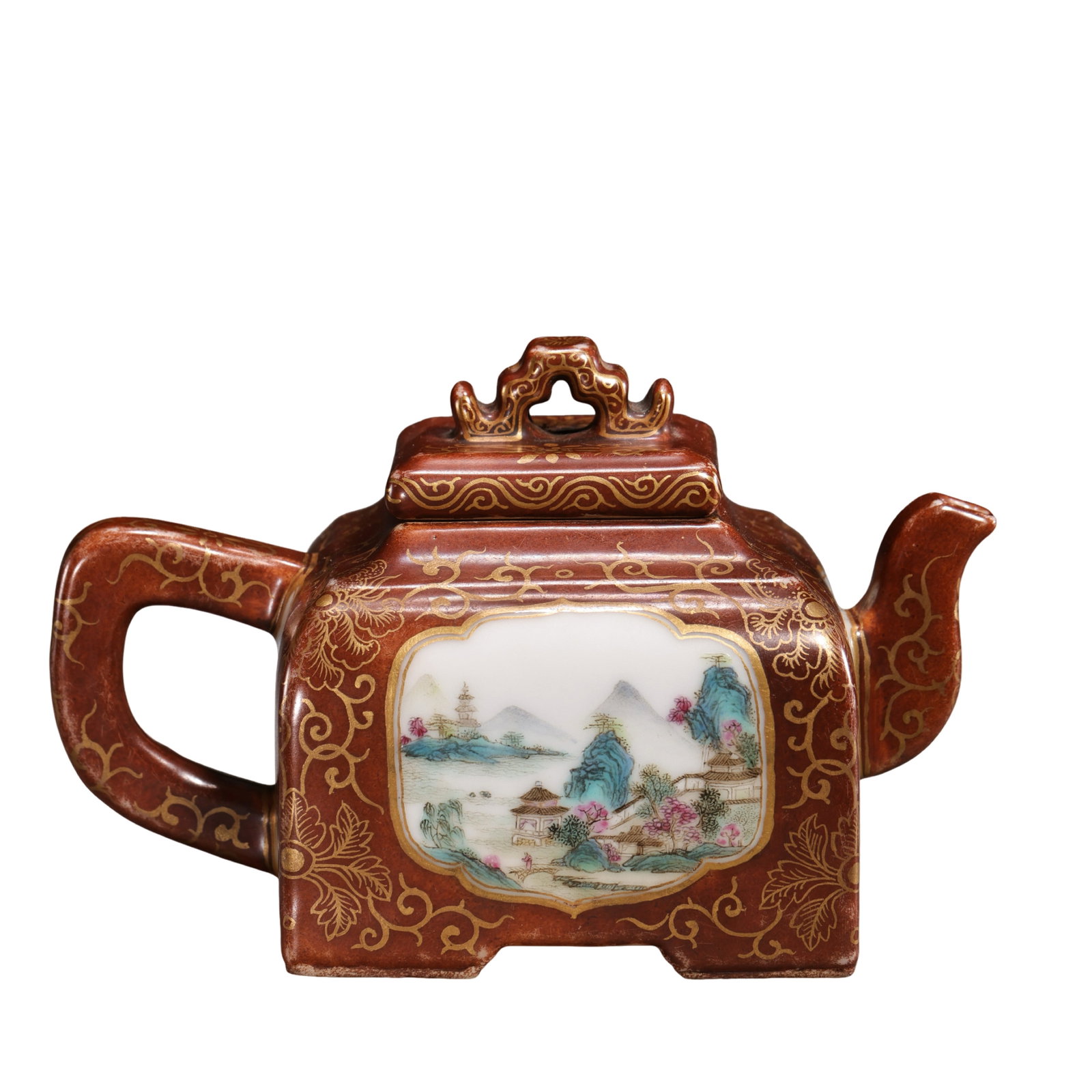 Qing Dynasty Famille Rose Landscape and Figure Story Teapot with Gilt Decoration (18th Century): Dimensions: Height 9 cm, Width 13.5 cm (Approx. 3.5 in H, 5.3 in W, Approx. 0.3 ft H)Condition & Provenance: Good overall condition with a well-preserved body, glossy glaze, and natural signs of age c