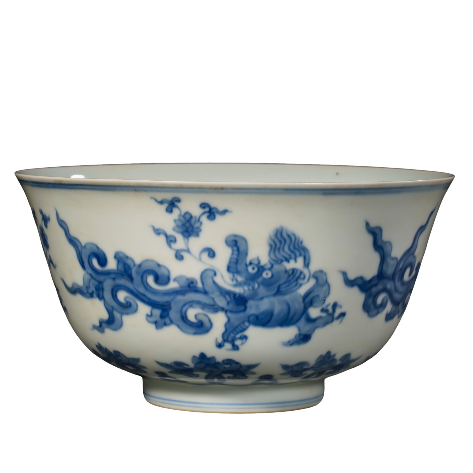 A Chenghua Period Blue and White Bowl with Auspicious Mythical Beast Decoration, Ming Dynasty, (1 of 7)