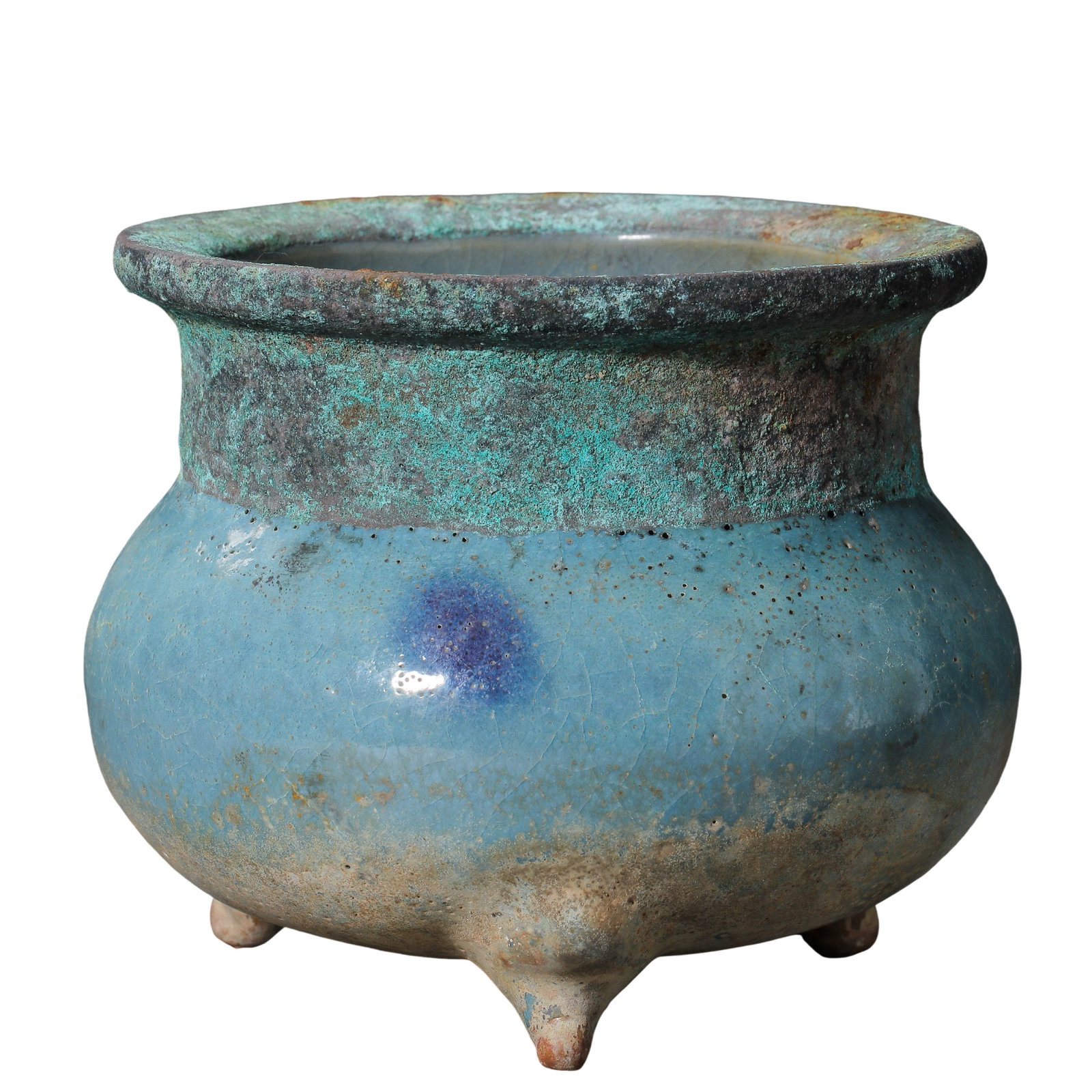 Northern Song Dynasty Jun Kiln Sky-Blue Glazed Tripod Censer with Copper-Red Flambé Effect,: Dimensions: Height 13 cm, Diameter 14.5 cm (Approx. 5.12 in. high, 5.71 in. diameter; approx. 0.43 ft. high, 0.48 ft. diameter)Condition & Provenance: The censer is well preserved, featuring the disti