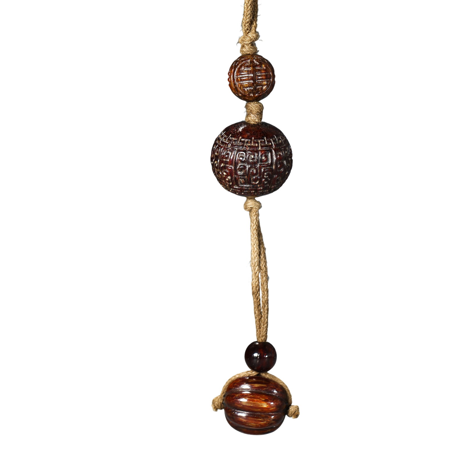 Qing Dynasty Carved Horn Pendant (Qing Dynasty, 17th–early 20th century): Dimensions & Weight: The pendant measures approximately 6 cm (2.36 inches) in height and 3.2 cm (1.26 inches) in width; weight approximately 26 gCondition & Provenance: The pendant remains in good ove