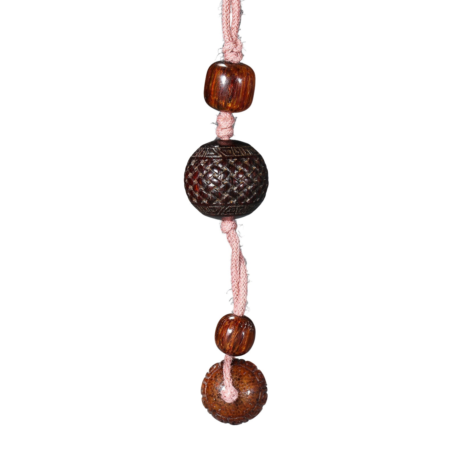 Qing Dynasty Carved Horn Pendant (Qing Dynasty, 17th–early 20th century): Dimensions & Weight: The pendant measures approximately 2 cm (0.79 inches) in diameter; weight approximately 10 gCondition & Provenance: The pendant remains in good overall condition, featuring a natu