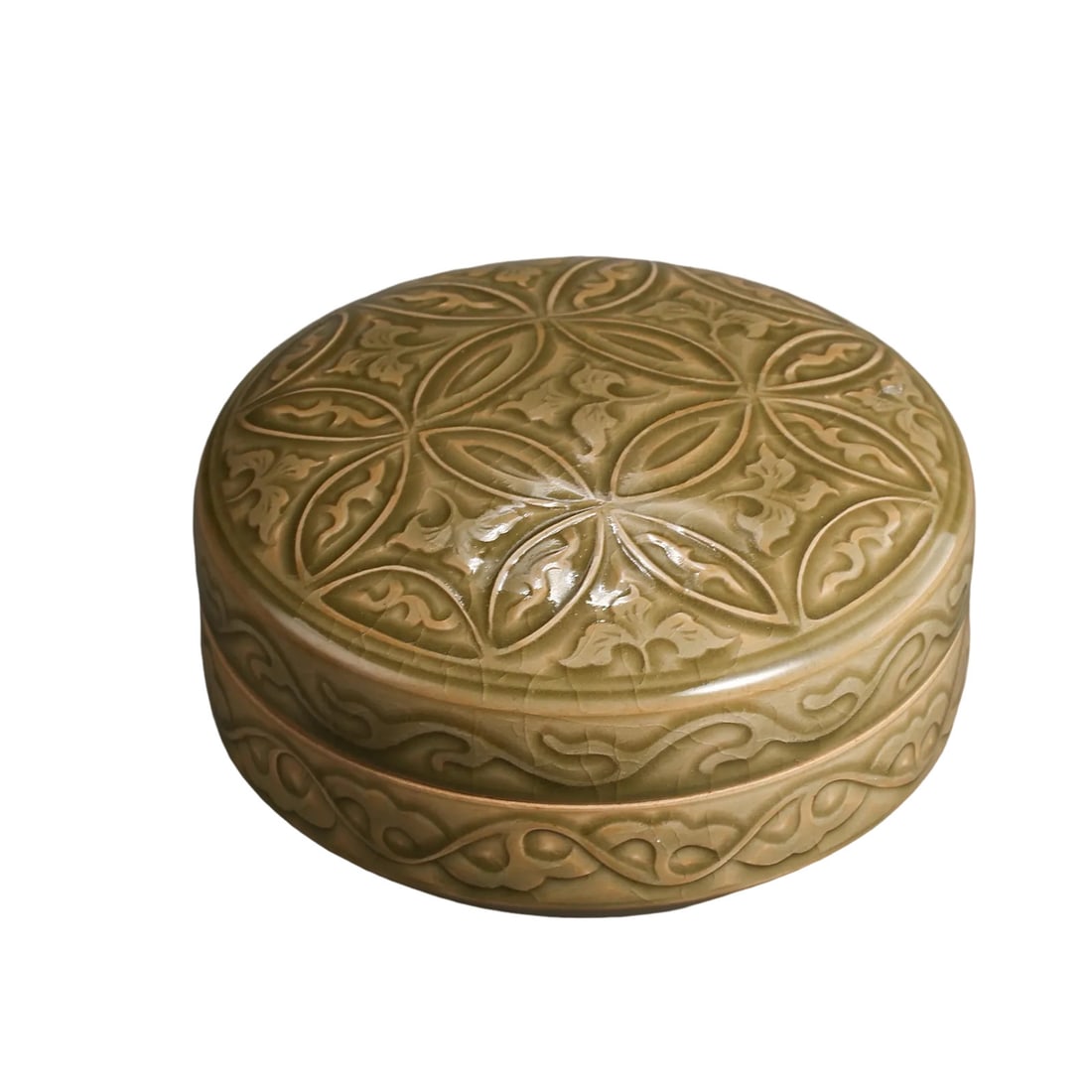 A Fine Northern Song Dynasty Yaozhou Celadon Floral Covered Box (11th Century): Dimensions: Diameter 18 cm (approximately 7.1 inches, 0.59 feet), height 11.5 cm (approximately 4.5 inches, 0.38 feet), 11th century, Northern Song DynastyCondition & Provenance: Good overall conditio