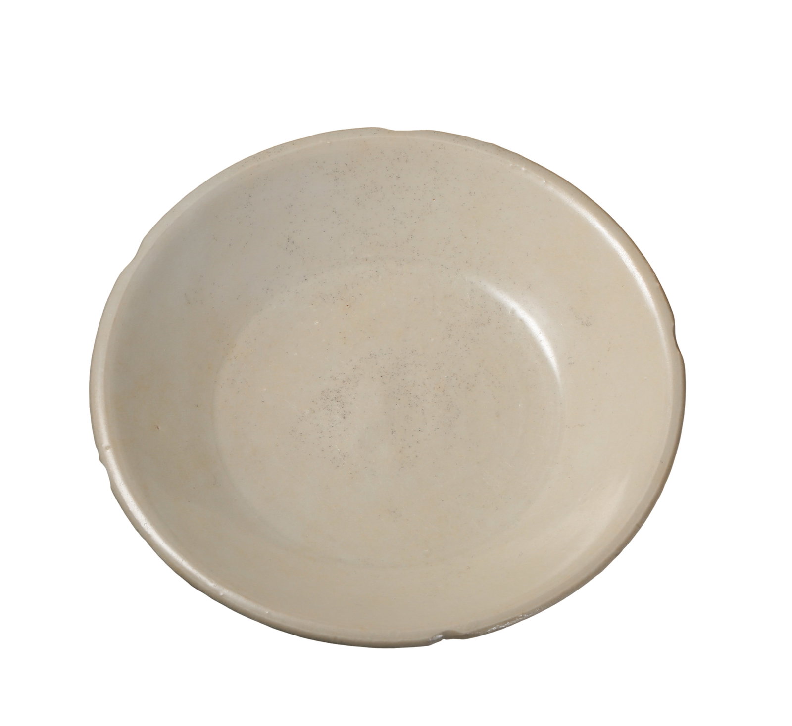 Northern Song Dynasty Ding Kiln White Porcelain Flower-Shaped Dish (11th–12th Century): Dimensions: Diameter 15.5 cm, height 3.5 cm (approximately 6.1 inches, approximately 0.14 feet; 11th–12th century)Condition and Provenance: The dish is in good condition, with the original form well