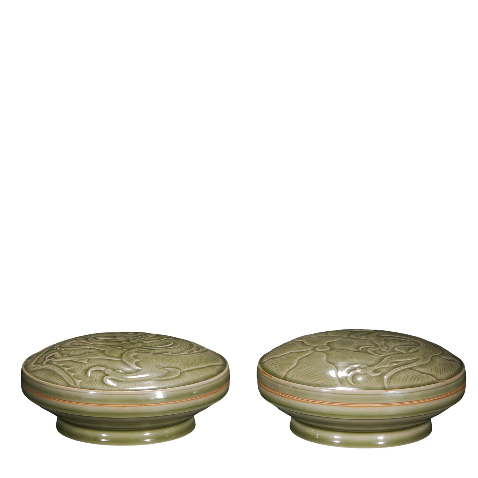 Pair of Northern Song Dynasty Yaozhou Kiln Celadon Lidded Boxes with Carved Dragon Decoration: Dimensions: Height 6.5 cm, Diameter 16.5 cm (Approx. Height 2.6 in, Diameter 6.5 in; 11th–12th Century)Description: This exceptional pair of Northern Song Yaozhou kiln celadon lidded boxes represent