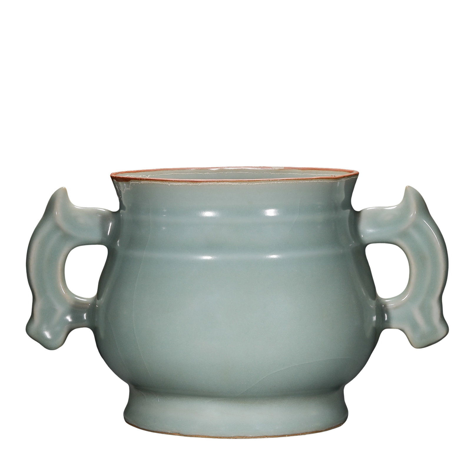 A Southern Song Longquan Celadon Fangqing-Glazed Gui-Form Incense Burner with Fish-Shaped Handles: Dimensions: Height approximately 13.5 cm (5.31 in, 0.44 ft); Width approximately 23 cm (9.06 in, 0.75 ft); Southern Song Dynasty (12th–13th Century)Condition and Provenance: The piece is in good ove