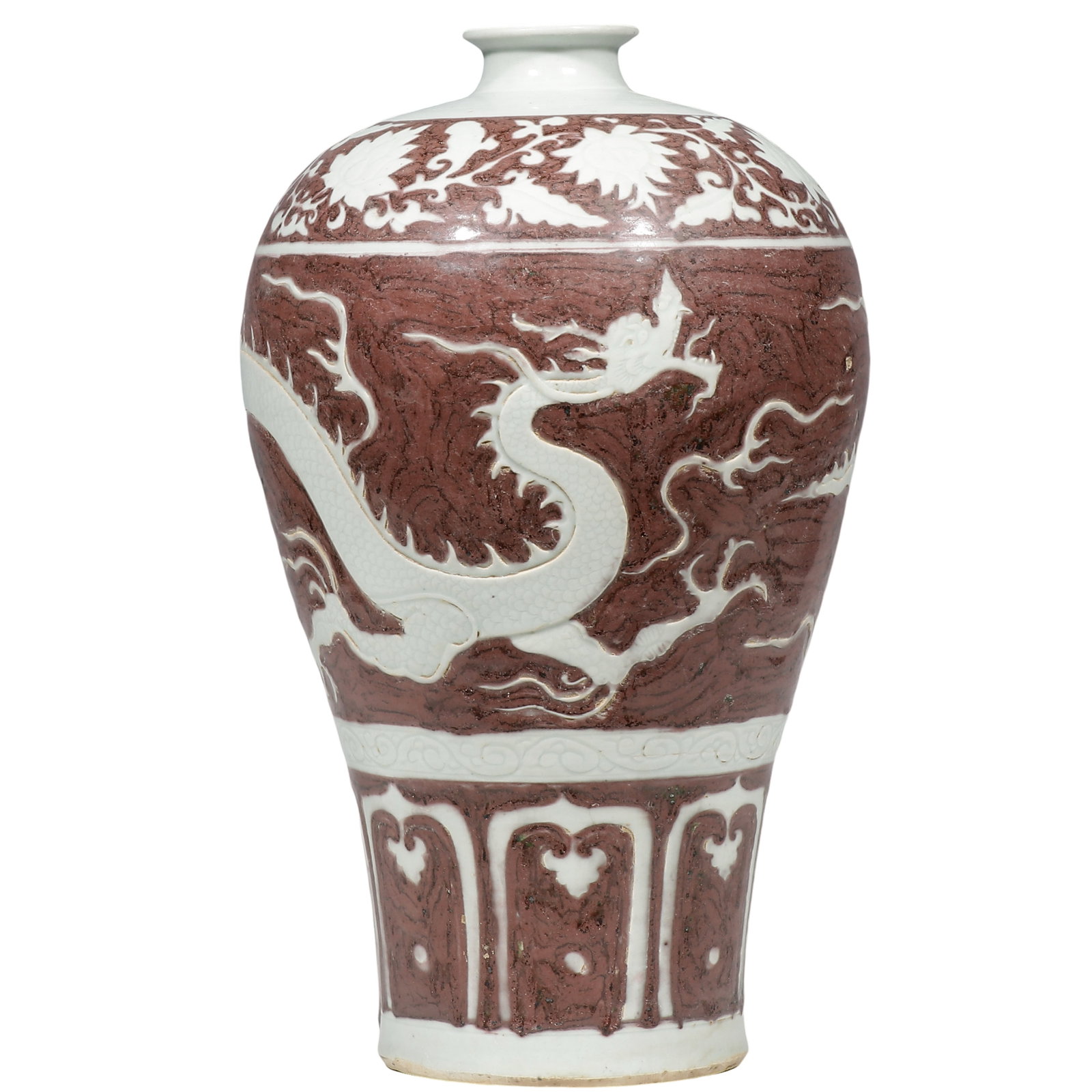 Yuan Dynasty Monumental Underglaze Red Reserve-Decorated Dragon Meiping: Dimensions: Height 37.5 cm (14.76 in); 14th Century Condition & Provenance: Preserved in excellent overall condition. The underglaze red decoration retains its naturally matured tone, while the lumino
