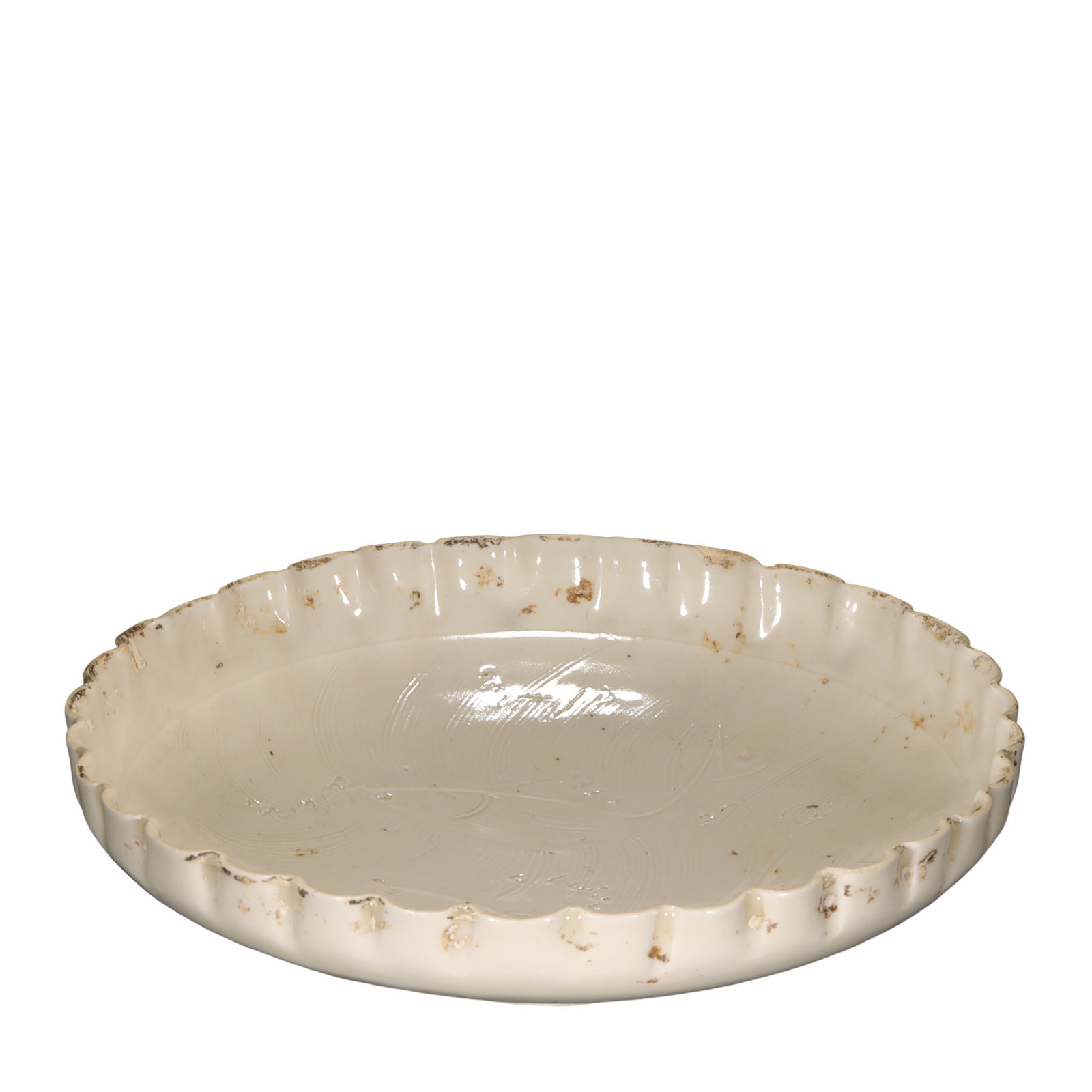 Northern Song Dynasty Ding Ware White-Glazed Dish with Incised Double Fish and Waterweed Decoration, (1 of 10)