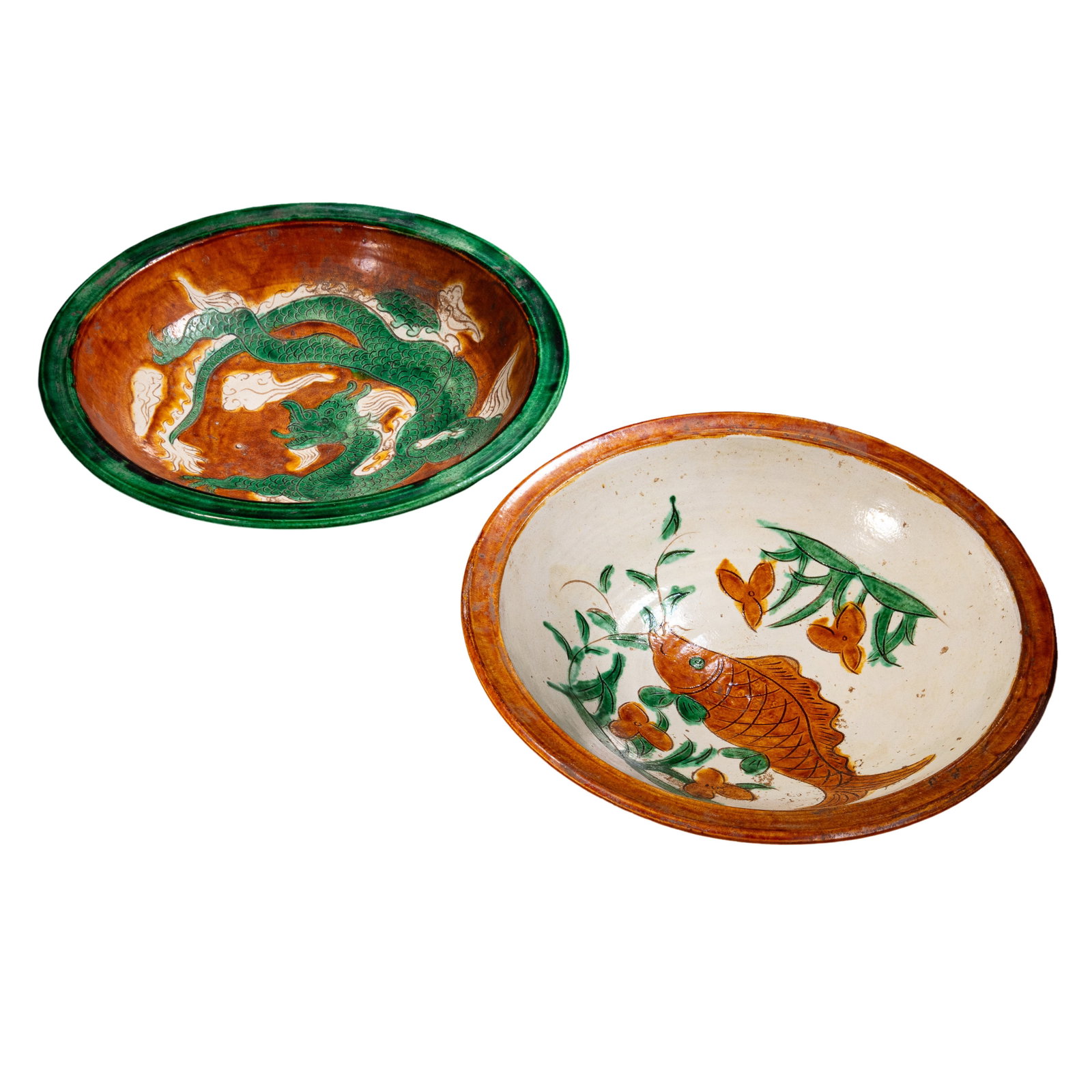 Pair of Liao–Jin Dynasty Northern Cizhou-Type Sancai Painted Large Dishes with Dragon and Fish: Dimensions & Weight: Each dish measures approximately 30.8 cm and 30.7 cm in diameter (approx. 12.1 in; approx. 1 ft), Liao–Jin Dynasty (12th–13th Century)?Condition & Provenance: The pair remains