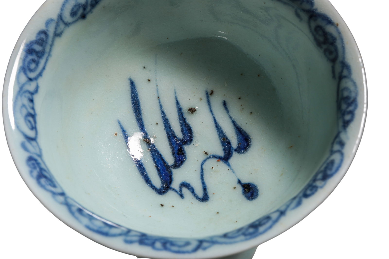 Blue and White Stem Cup with Dragon and Cloud Pattern - 8