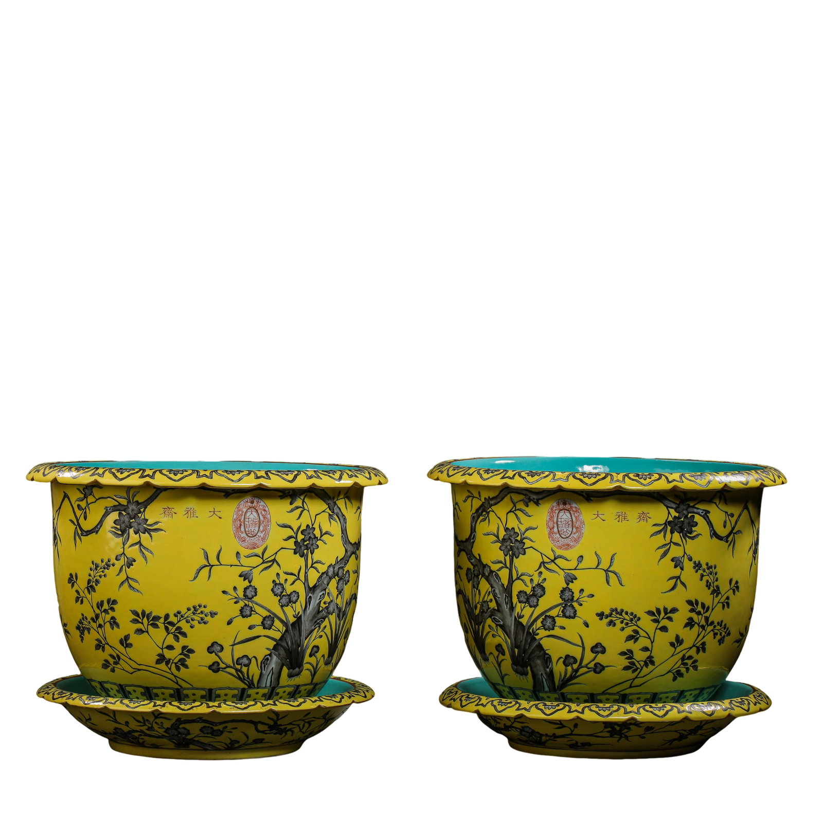 Late Qing Dynasty (late 19th century) Da Ya Zhai Mark Yellow-Ground Ink Painted Floral Jardinière: Dimensions: Late Qing Dynasty (19th century), Diameter 33 cm (13.0 in), Height 27 cm (10.6 in), complete set with original matching floral-form stand, two pieces?Condition & Provenance: Overall in goo