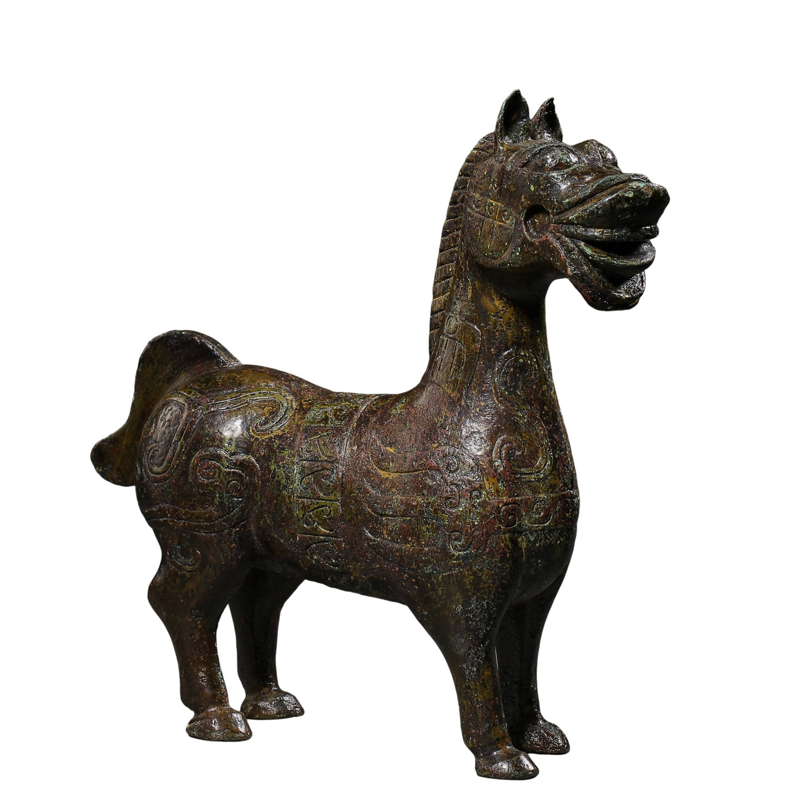 Warring States Period Gilt-Inlaid Bronze Auspicious Horse Figure with Cloud Scroll Decoration: Dimensions: Warring States Period (5th–3rd century BCE). Length: 15.5 cm (6.1 in, 0.51 ft); Height: 14.5 cm (5.7 in, 0.48 ft); Weight: 631 g (1.39 lb)?Condition & Provenance: The bronze figure remai
