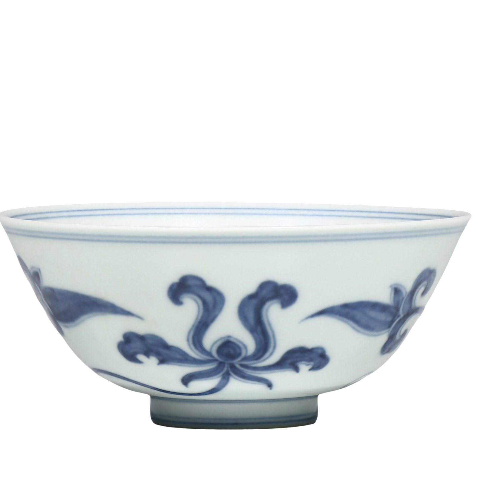 Ming Chenghua Period Blue?and?White Bowl with Interlocking Floral Scrolls (1 of 6)