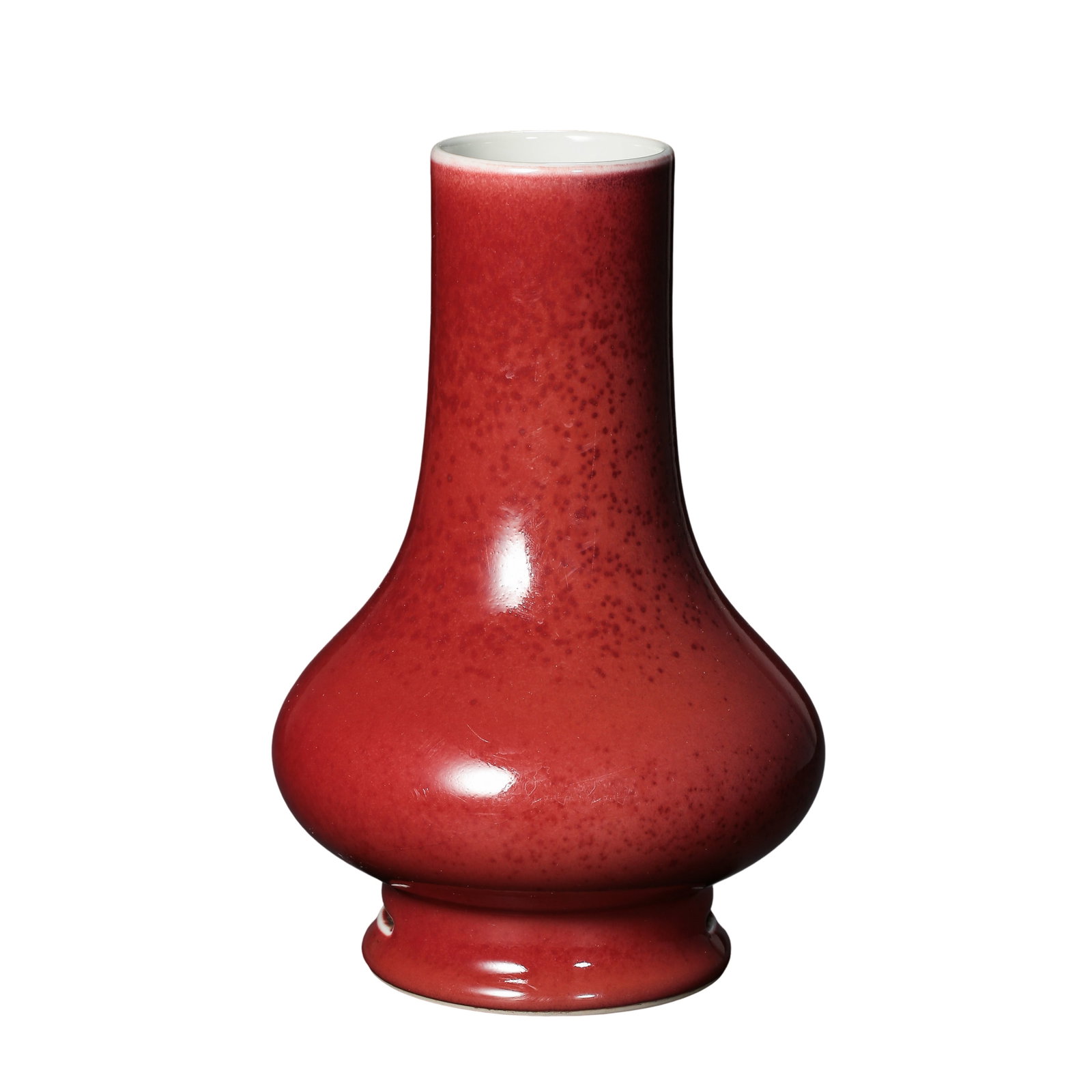 Qing Dynasty, Qianlong Period (1736-1795, 18th Century) Langyao Red Glazed Mallet-Shaped Vase with: Dimensions: Height 21.2 cm (8.35 in), Mouth Diameter 6.2 cm (2.44 in)?Condition & Provenance: Good overall condition. The glaze remains well preserved with natural kiln-transformation speckles and min