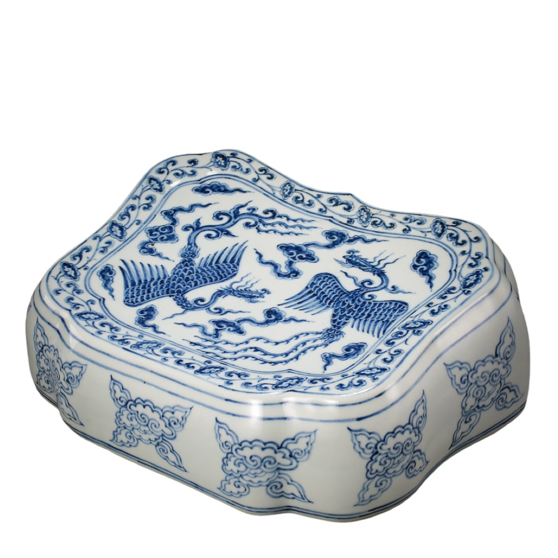 Ming Dynasty Yongle to Xuande Period (15th Century) Blue and White Phoenix and Auspicious Cloud: Dimensions: Length 27cm (10.63in), Height 11cm (4.33in), 15th Century?Condition & Provenance: The piece remains in well-preserved condition with a luminous glaze, naturally toned blue-and-white decora