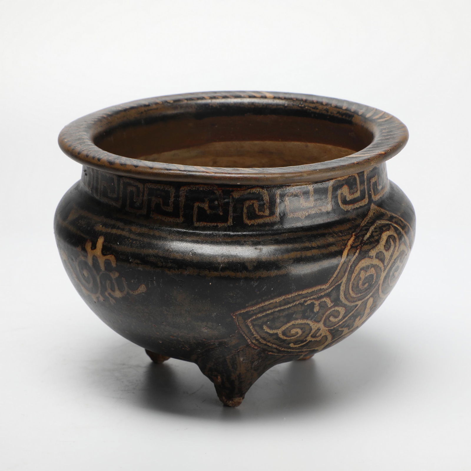 A rare Jizhou kiln black-glazed paper-cut paper-cutting (1 of 8)