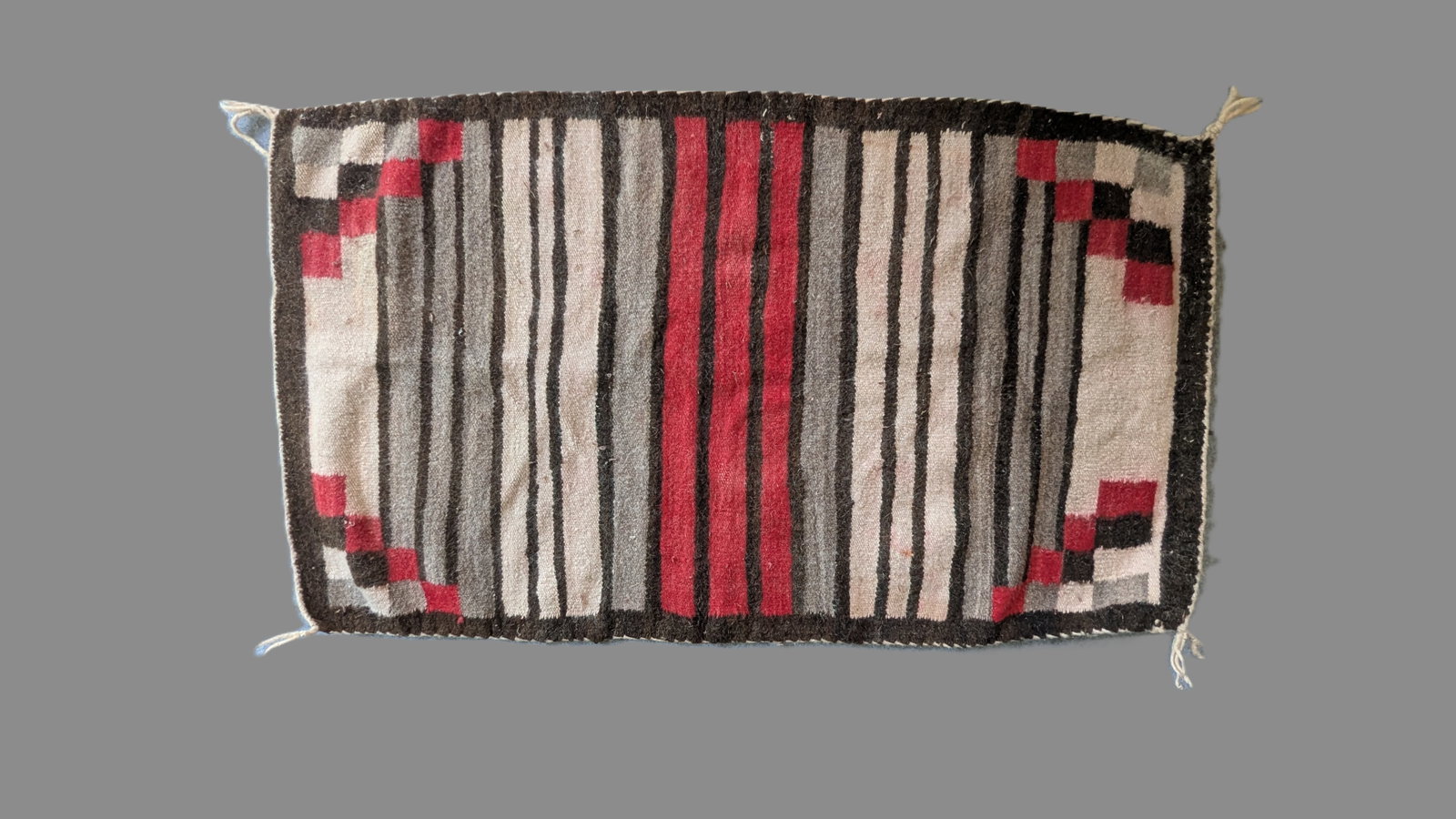 Navajo-Style Third Phase Chief’s Blanket Revival Saddle Blanket (1 of 4)
