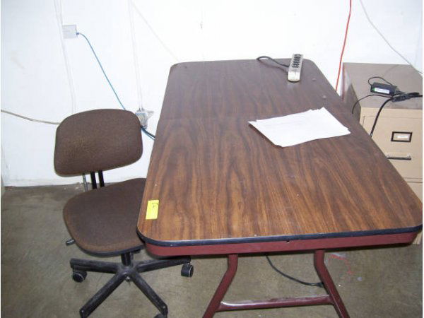 1-Table and chairs: 1-Table and chairs