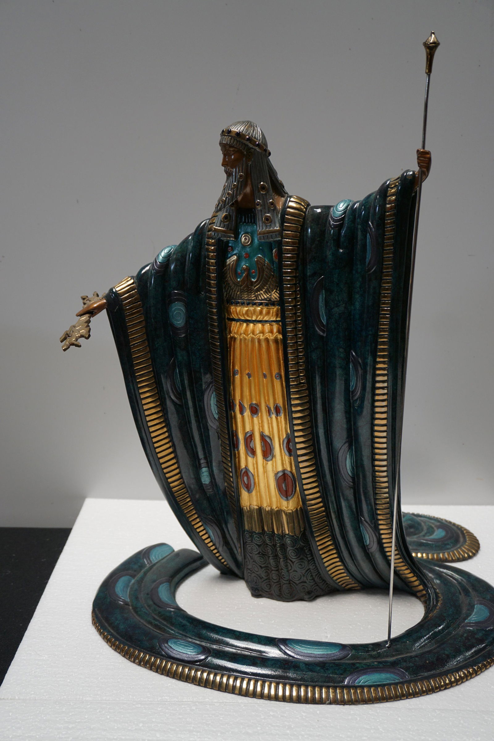 7 Arts London Edition Erte Bronze Scultor (1 of 2)