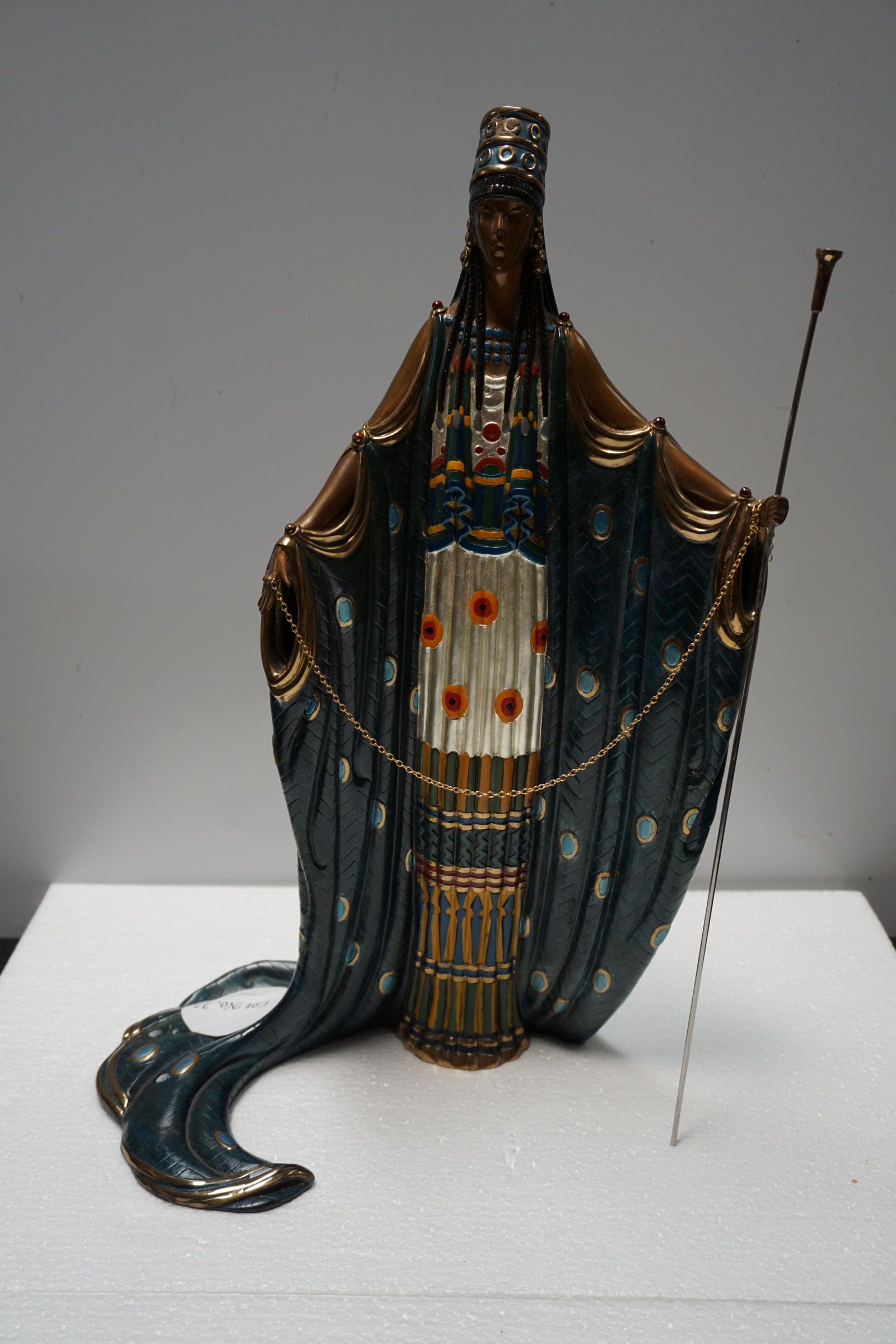 7 Arts London Edition Erte Bronze Scultor (1 of 2)