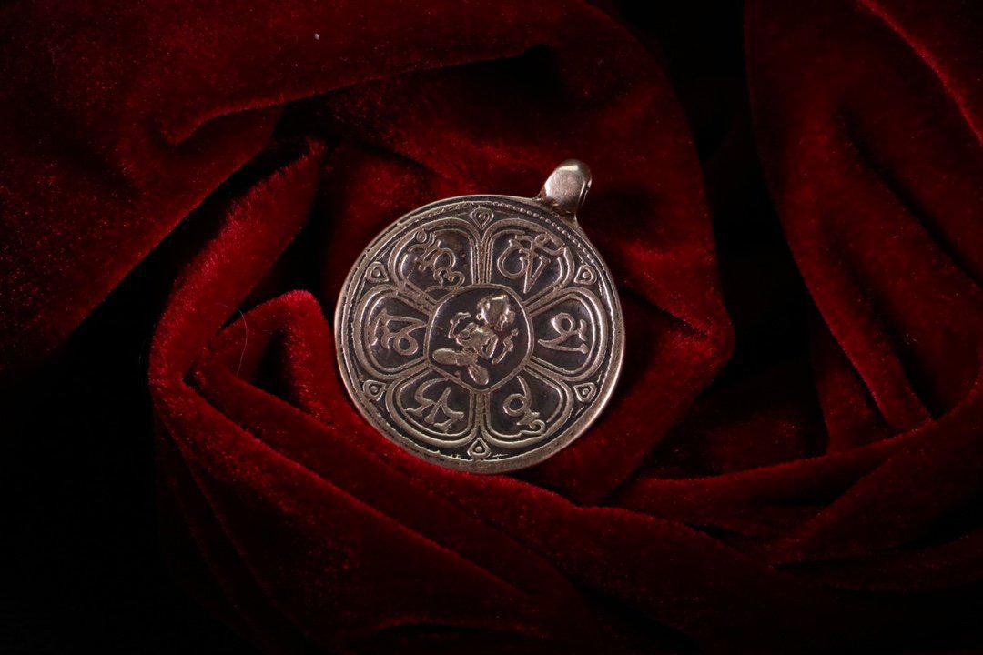 Lima Copper Four-armed Guanyin Om mani padme hum Amulet (1 of 6)