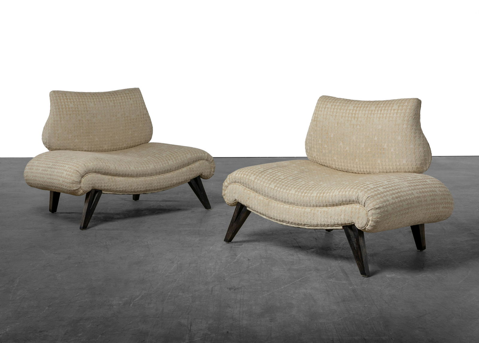 Grossfeld House - Lounge Chairs (1 of 4)