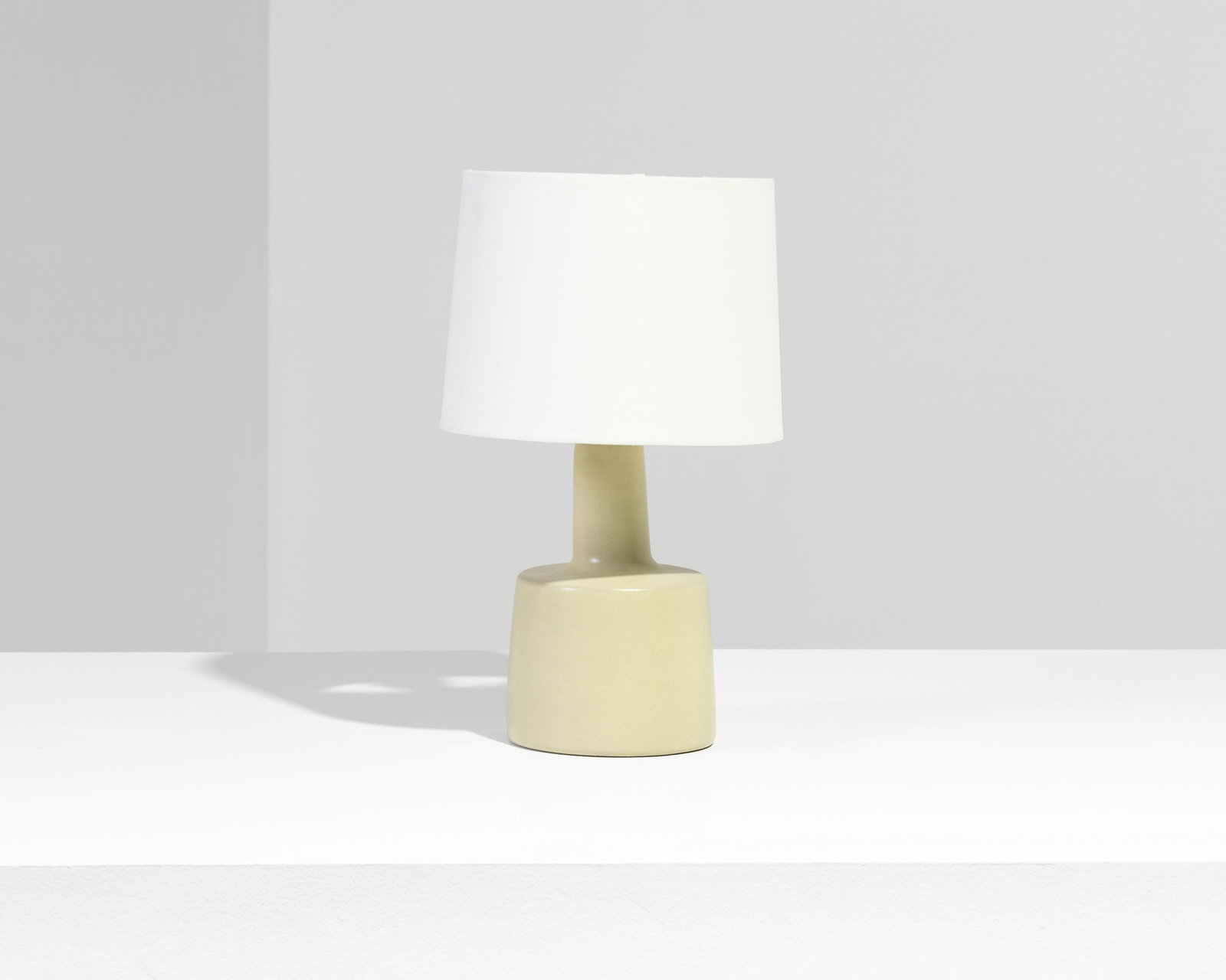 Jane & Gordon Martz - Lamp (1 of 3)