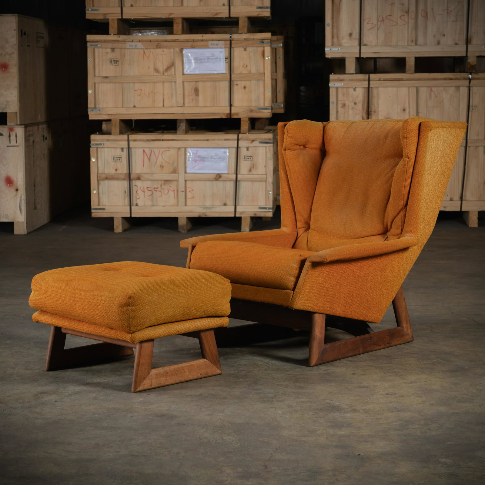 Adrian Pearsall - Chair and Ottoman (1 of 6)