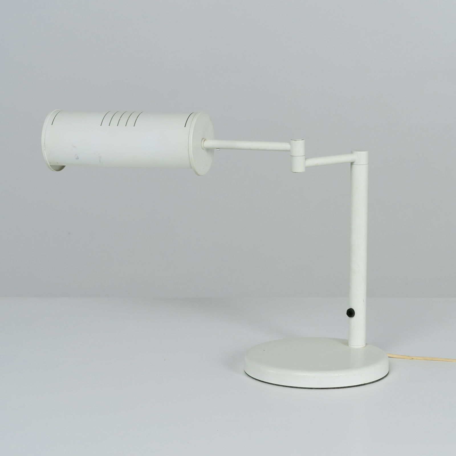 Nessen - Table Lamp (1 of 5)