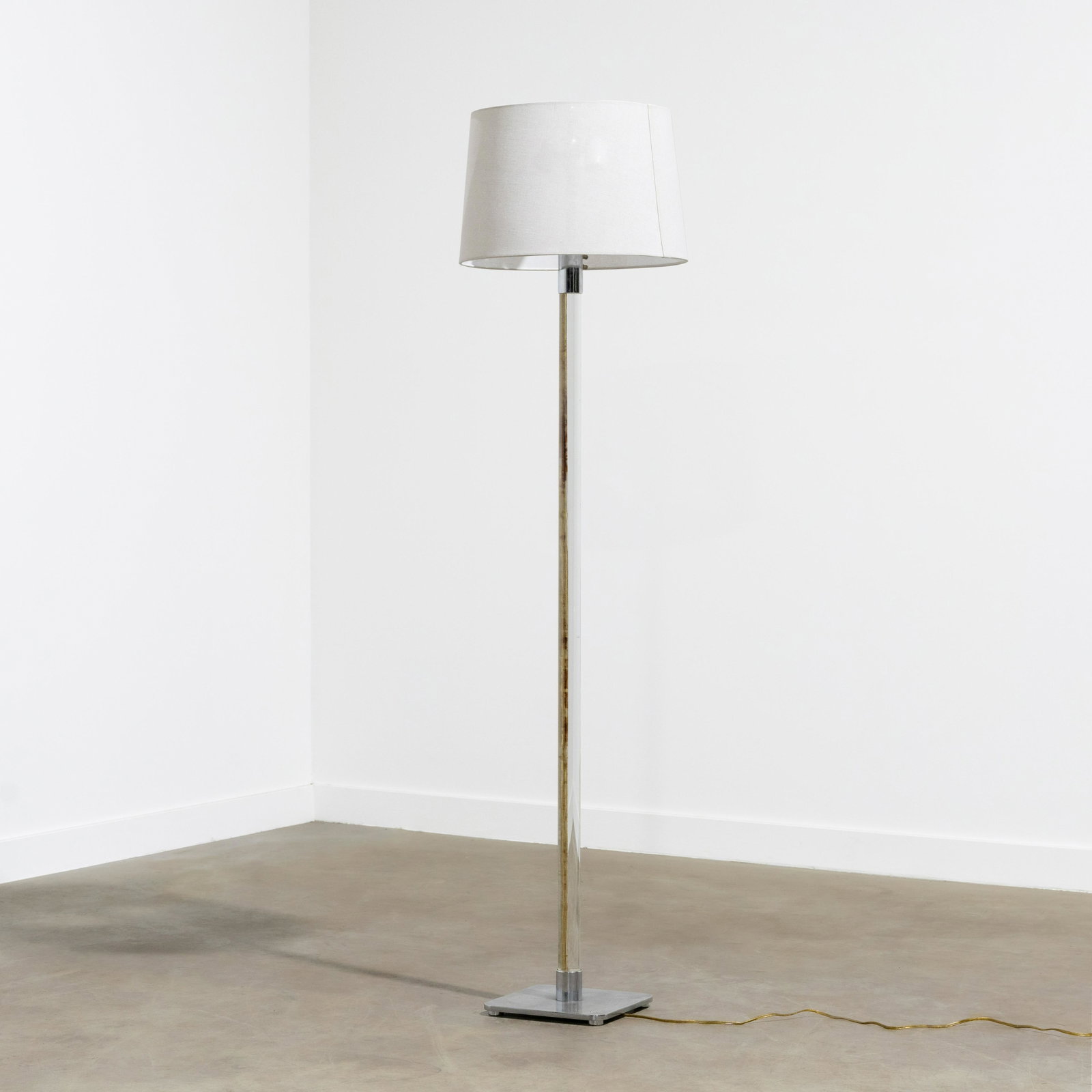 Hansen - "Glass Rod" Floor Lamp: A vintage "Glass Rod" floor lamp by Hansen, NYC. Body is made of clear acrylic. Stamp on bottom. Dimensions : 58. All measurements are in inches.