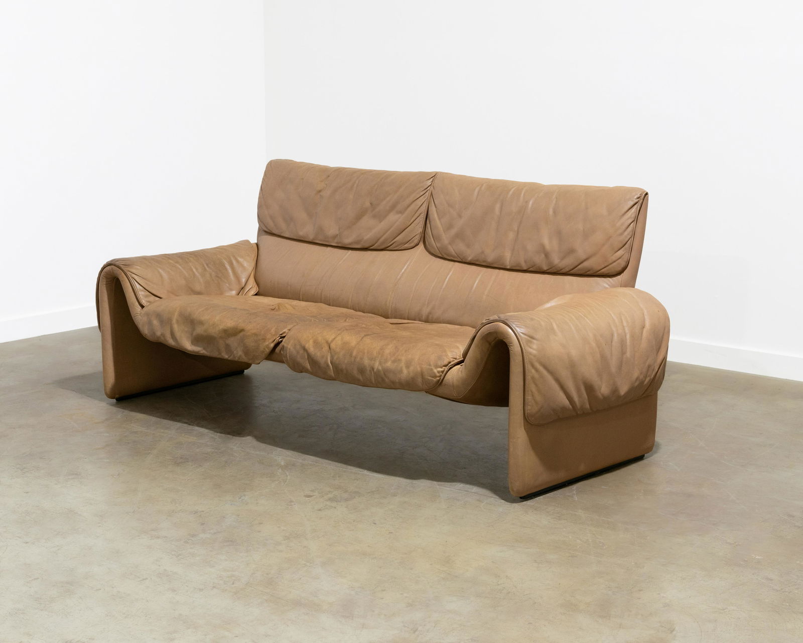 De Sede - Leather Loveseat (1 of 6)