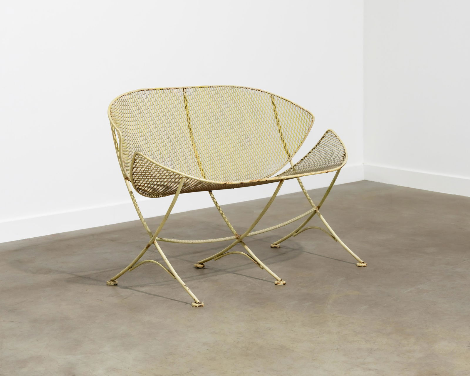 Maurizio Tempestini - Clamshell Bench (1 of 4)