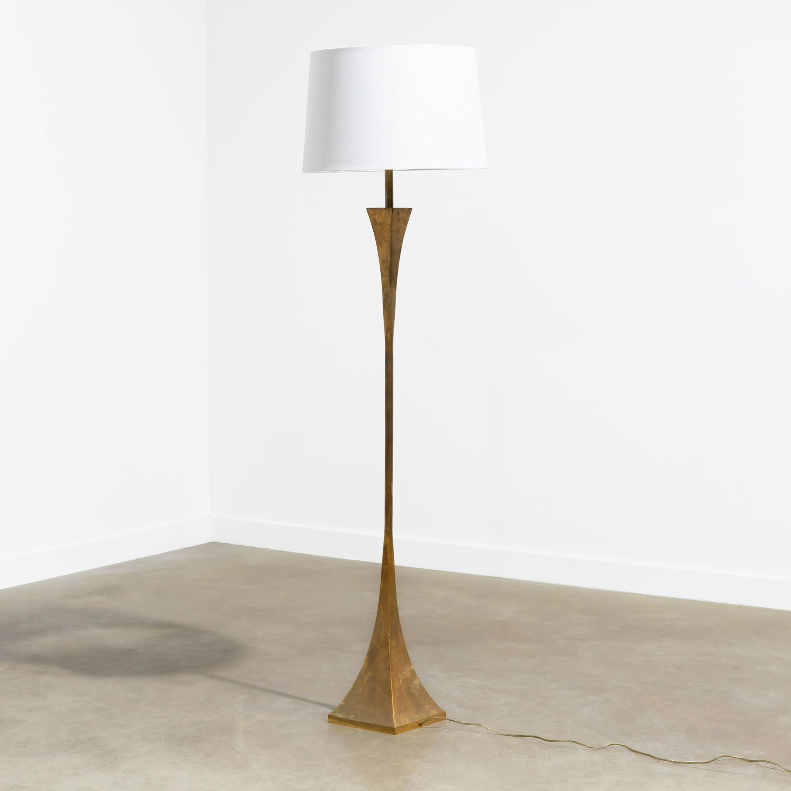 Stewart Ross - Floor Lamp (1 of 6)