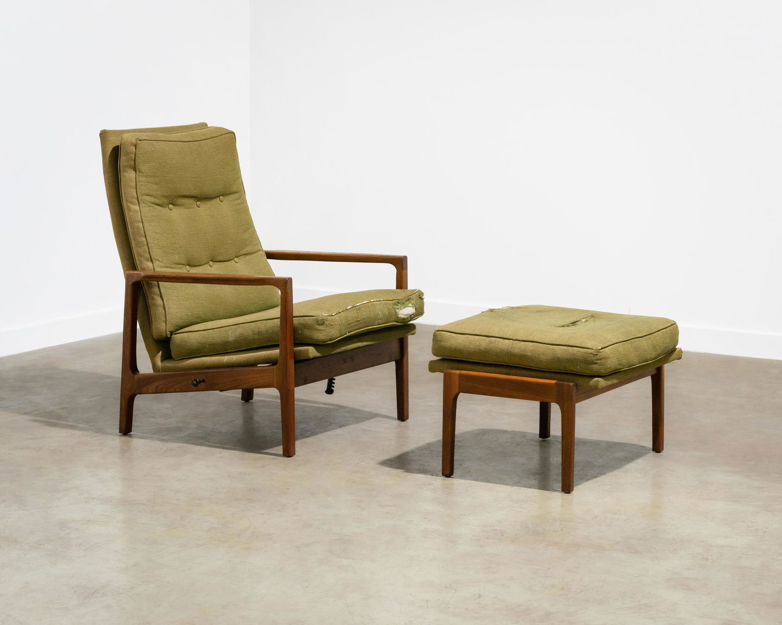 Milo Baughman - Chair & Ottoman (1 of 5)