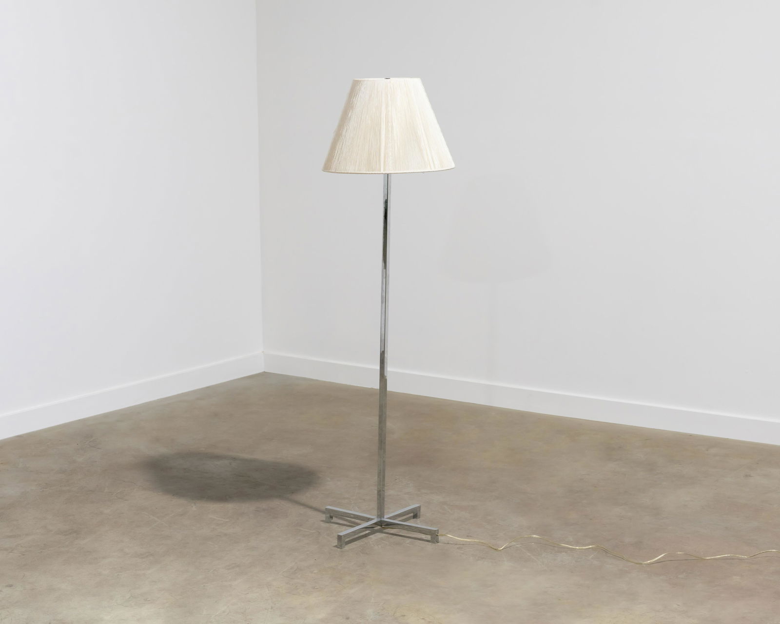 T. H. Robsjohn-Gibbings - Floor Lamp (1 of 5)