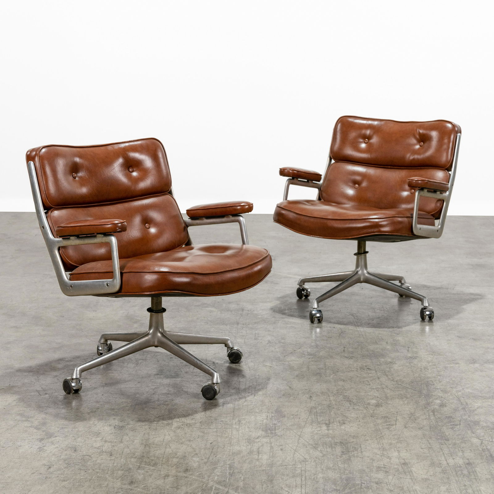 Charles & Ray Eames - Time Life Desk Chairs (1 of 8)