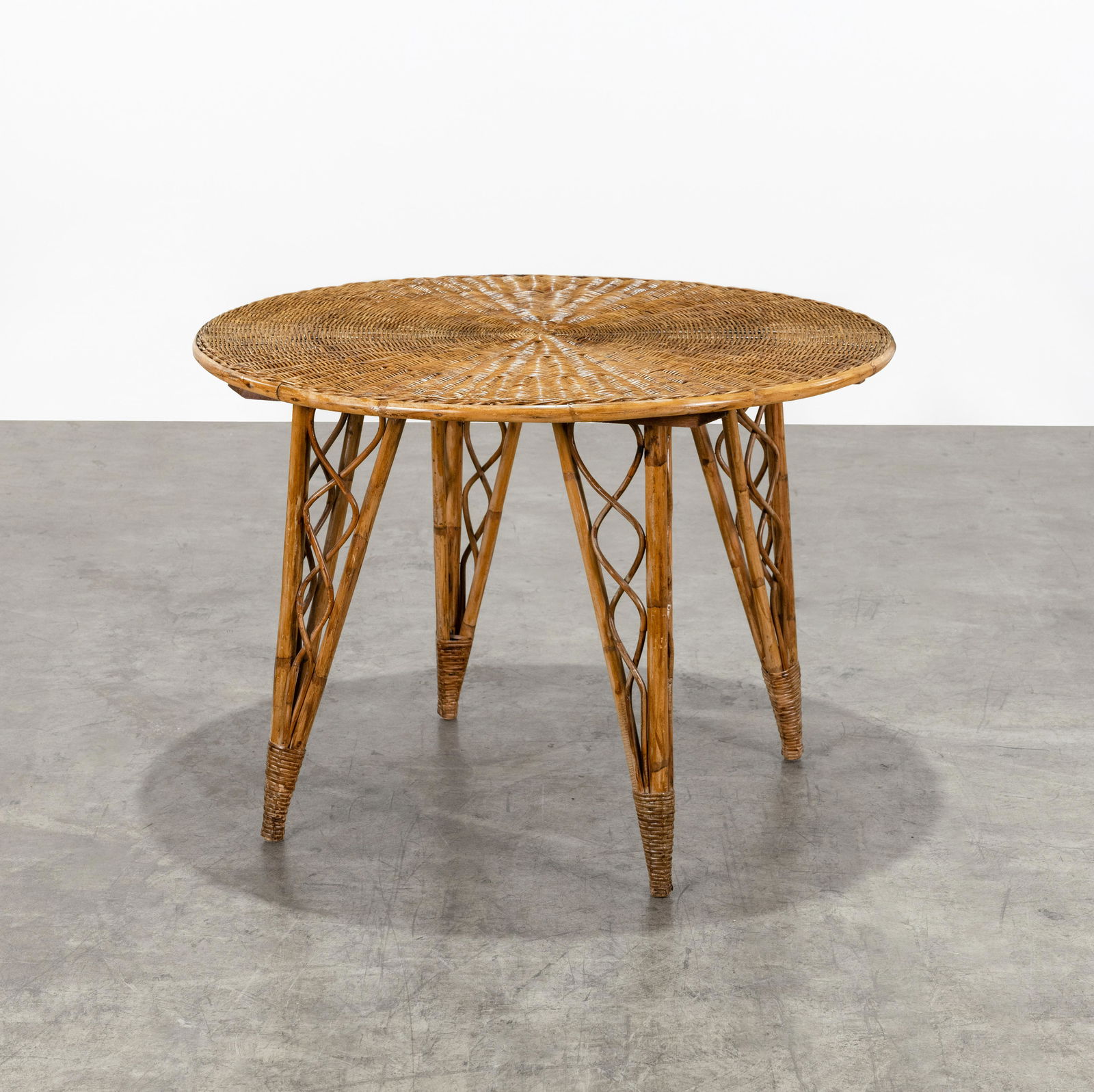 Calif-Asia - Wicker Table (1 of 7)
