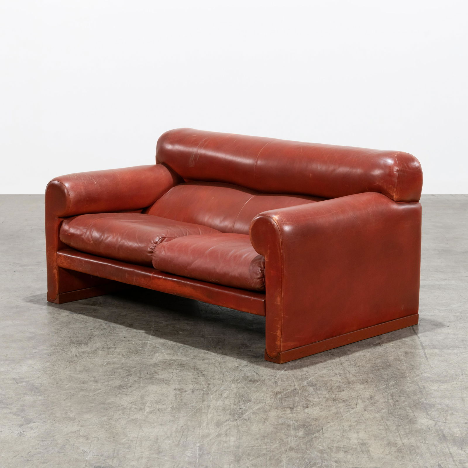 Gramigna & Mazza - Leather Loveseat (1 of 13)