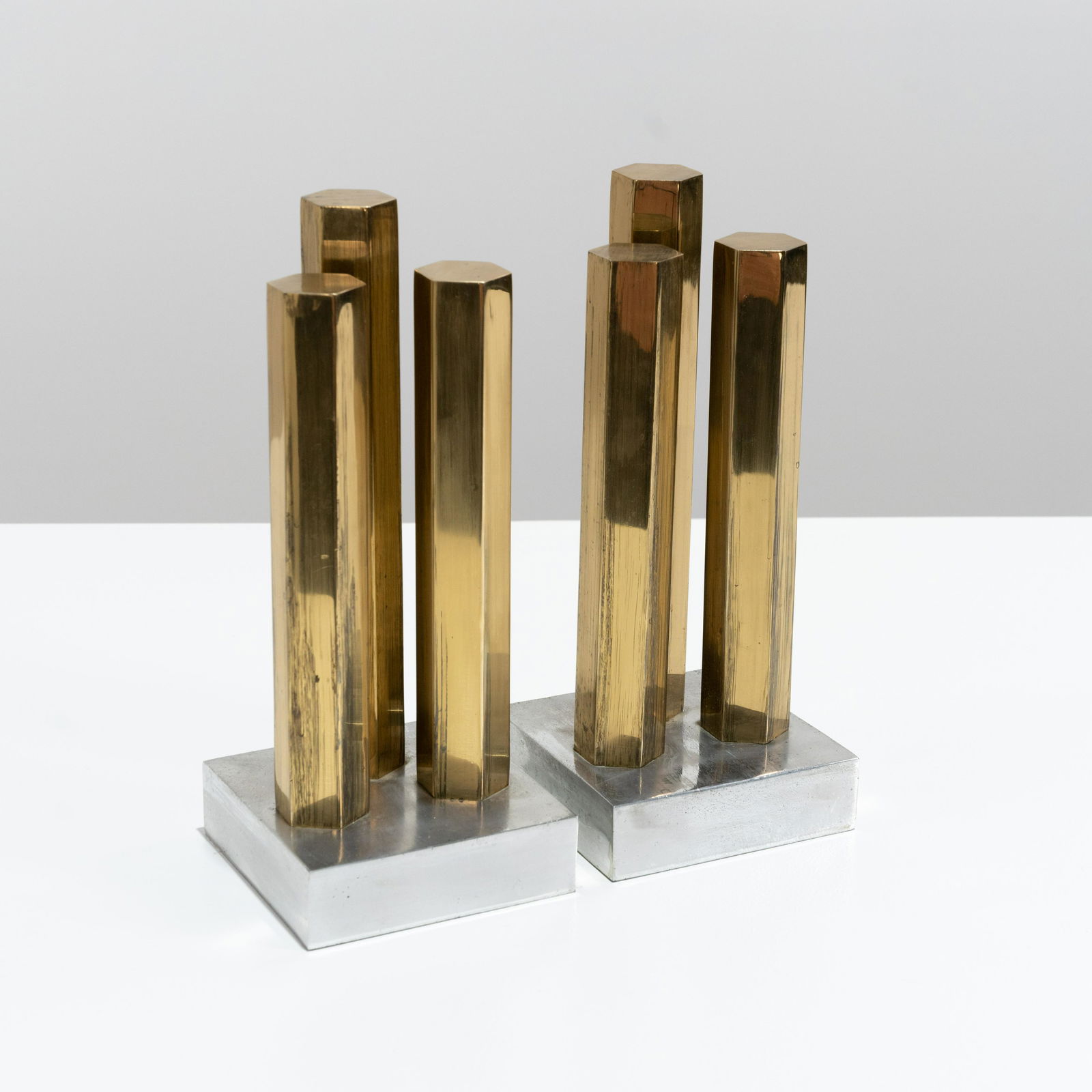 Moderninst Brass Andirons (1 of 7)