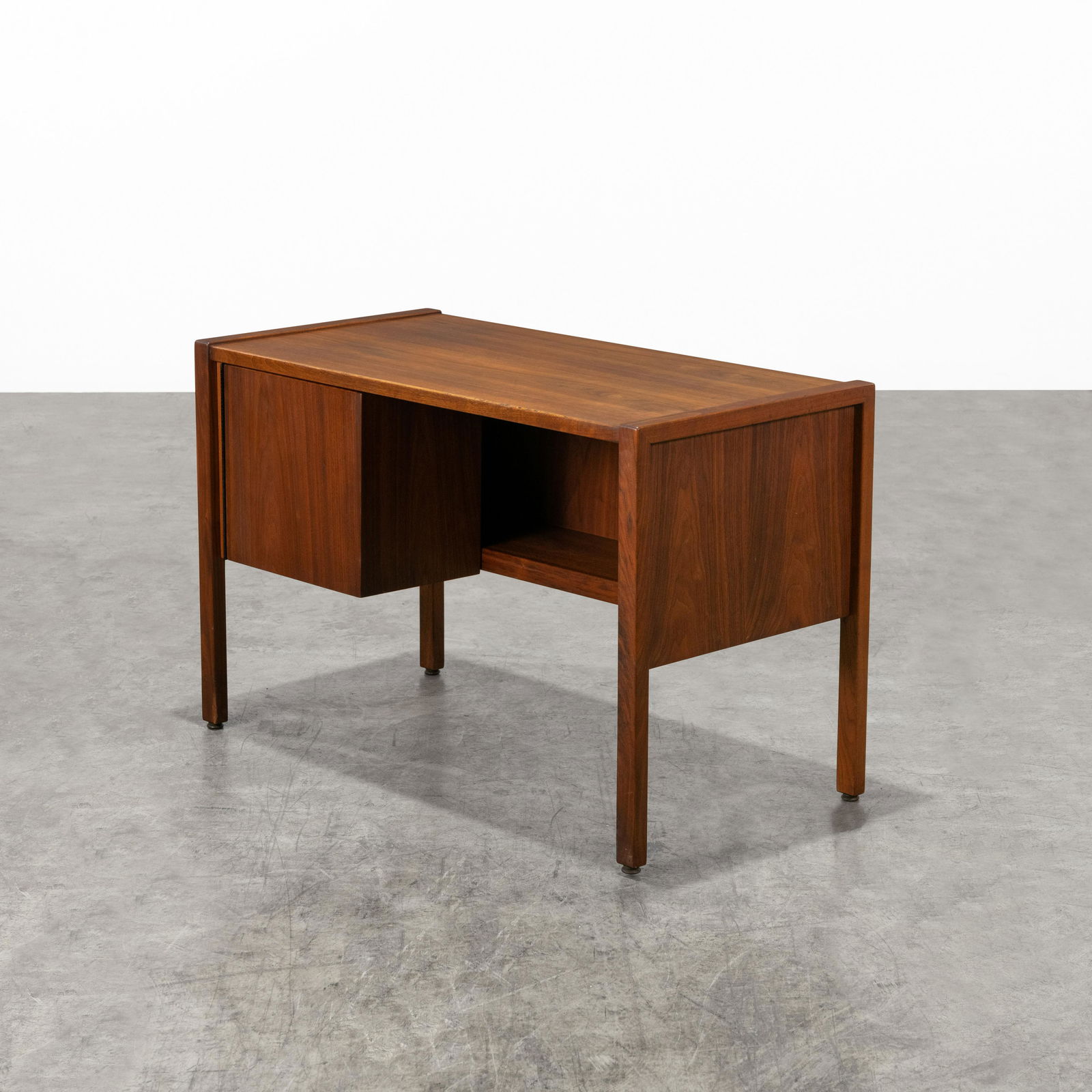 Jens Risom - Desk (1 of 11)