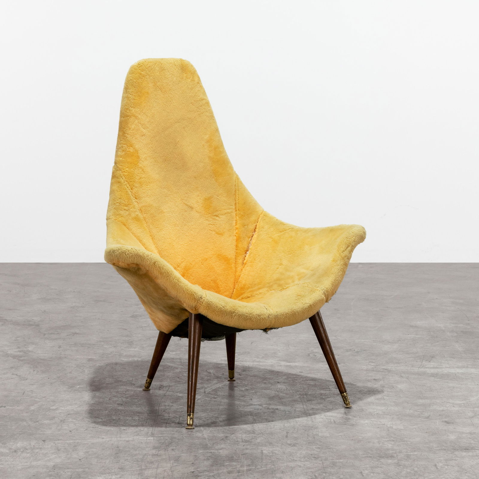 Lawrence Peabody (After) - Lounge Chair: A sculpted vintage lounge chair in the manner of Lawrence Peabody and Adrian Pearsall. 45.5 x 38 x 25 . All measurements are in inches.