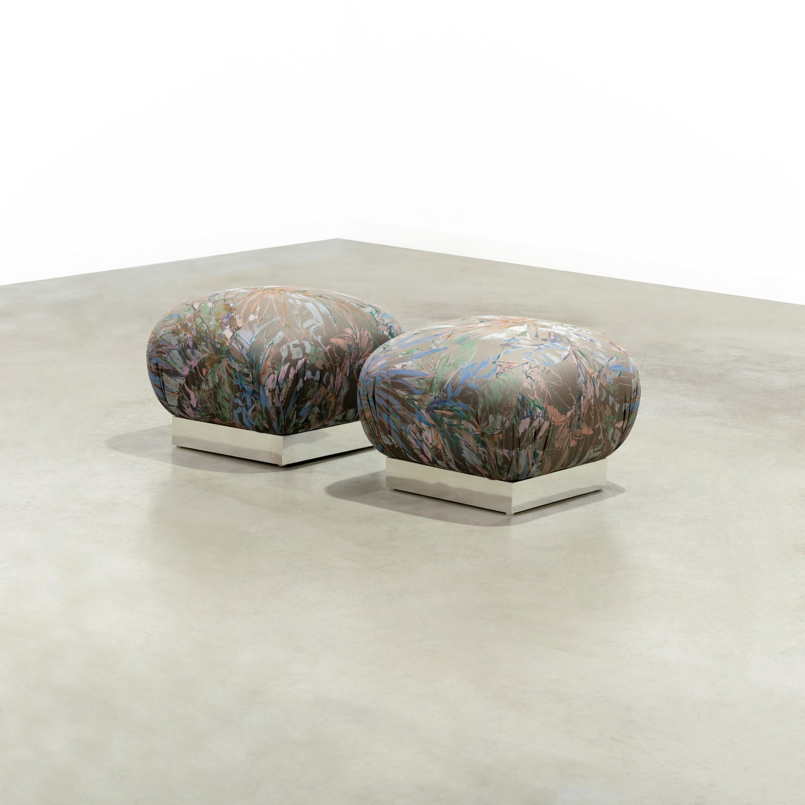 Souffle Ottomans (1 of 4)