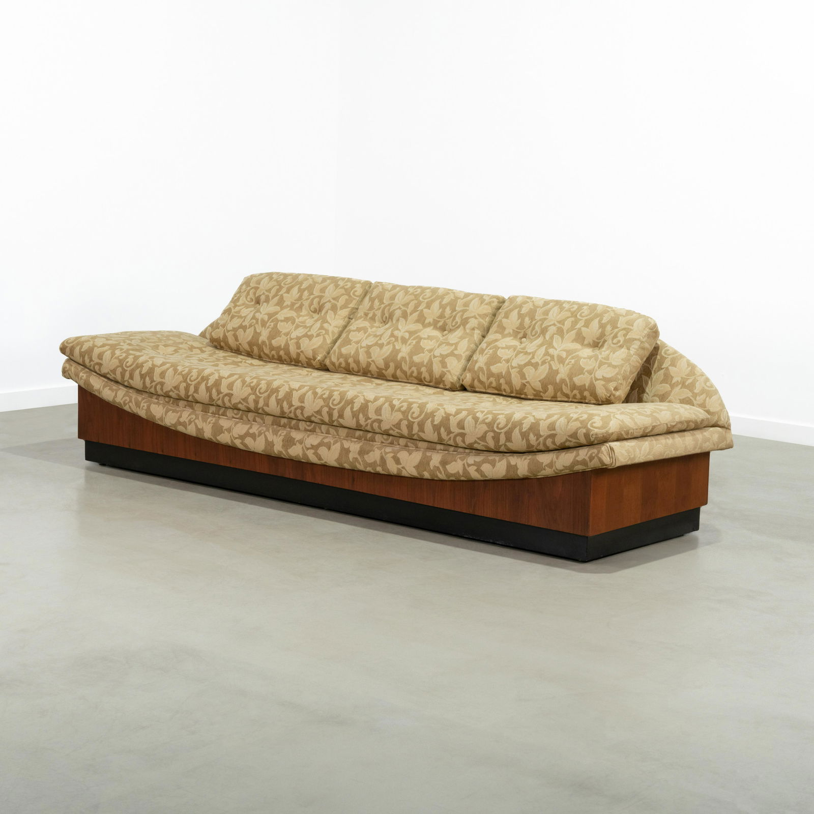 Adrian Pearsall - Gondola Sofa (1 of 4)