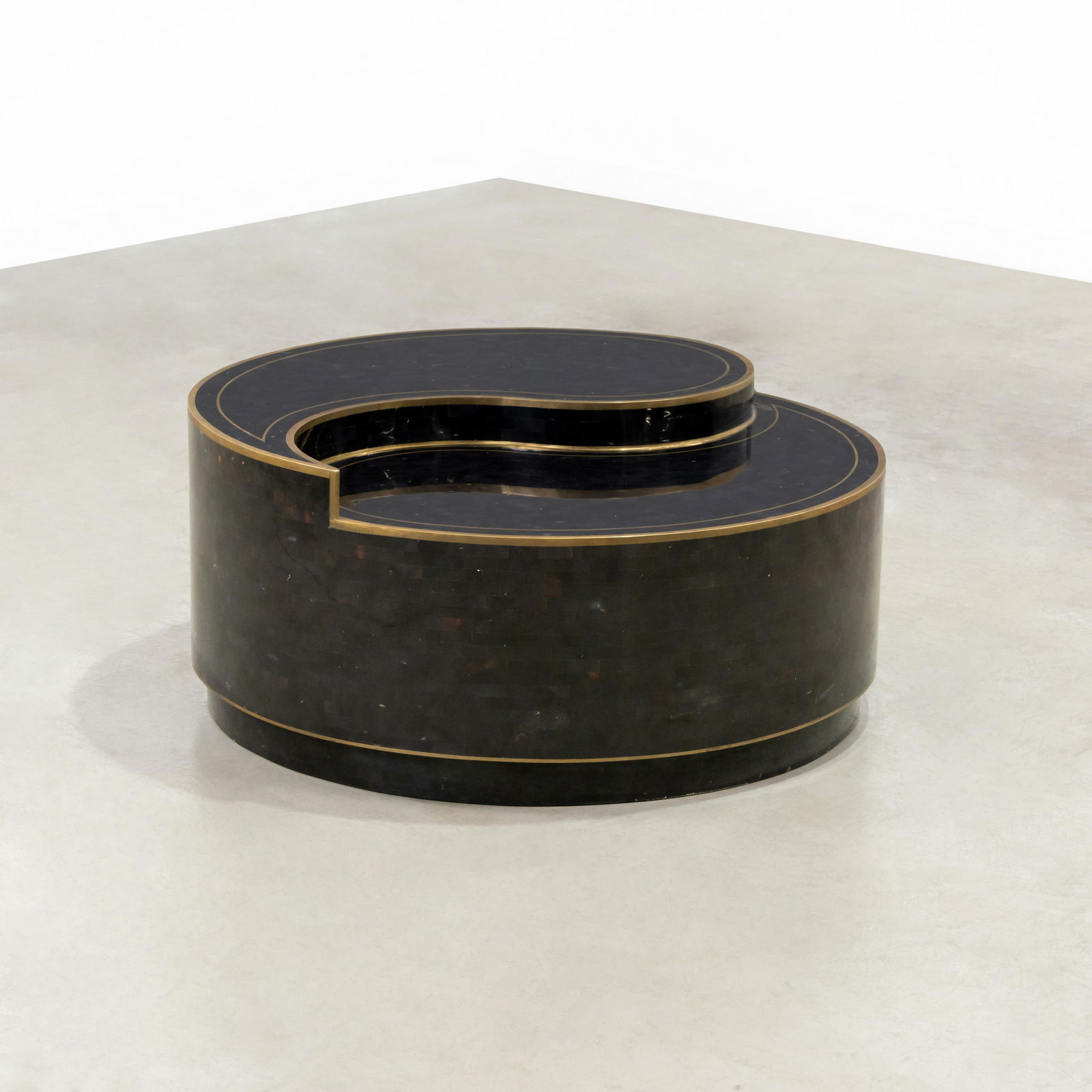 Maitland Smith - Yin Yang Table (1 of 5)