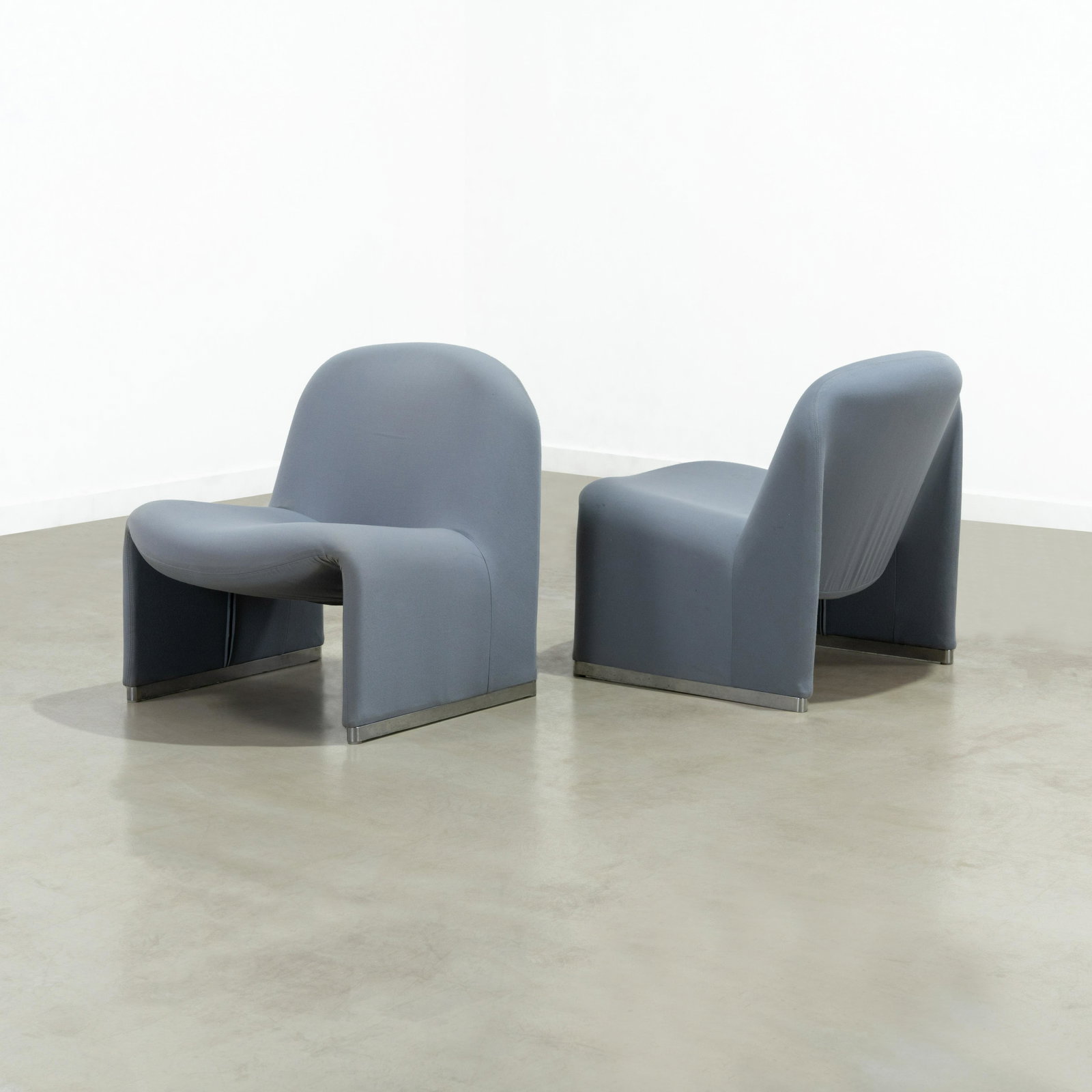 Giancarlo Piretti - Alky Chairs (1 of 4)