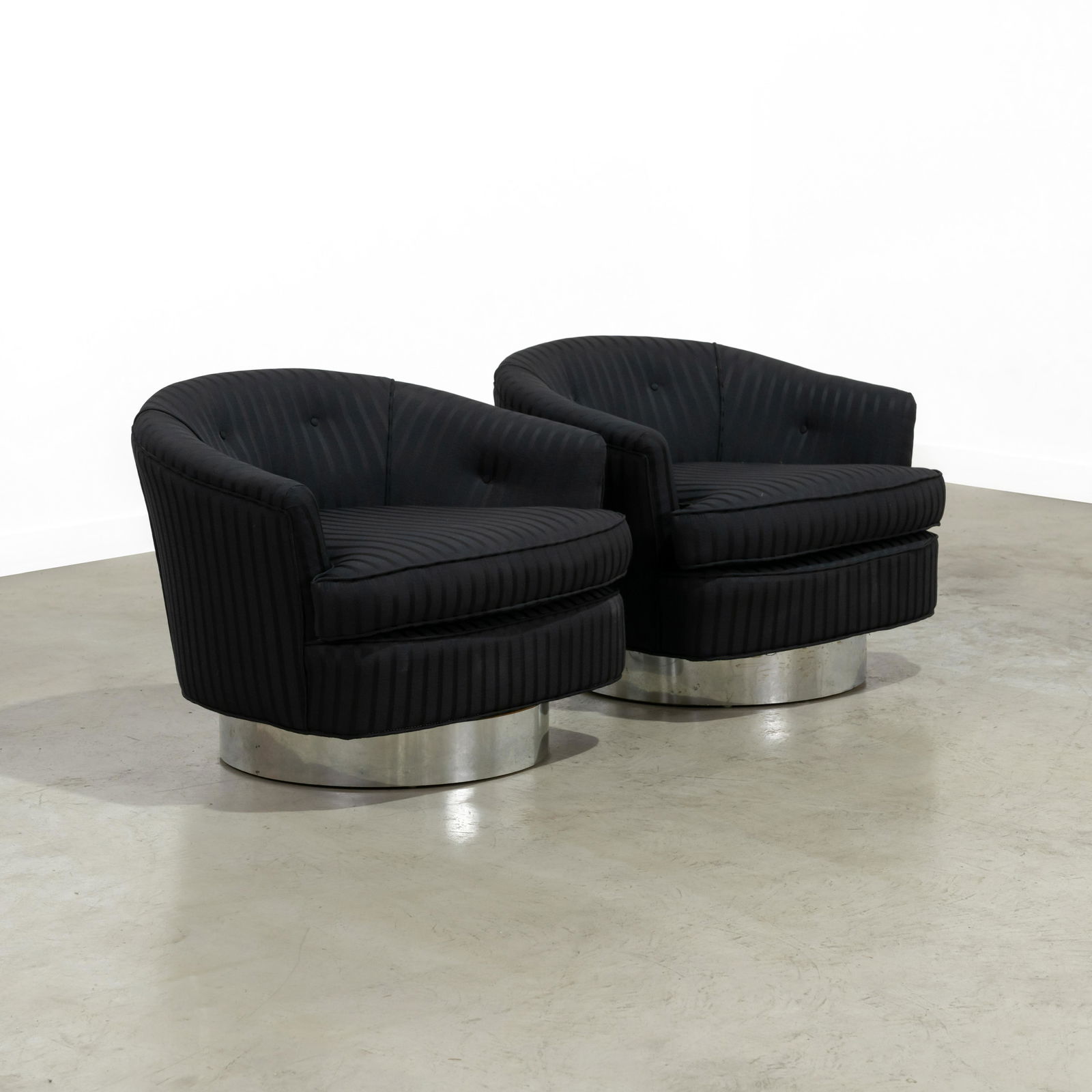 Milo Baughman (Attr.) - Tub Chairs (1 of 5)