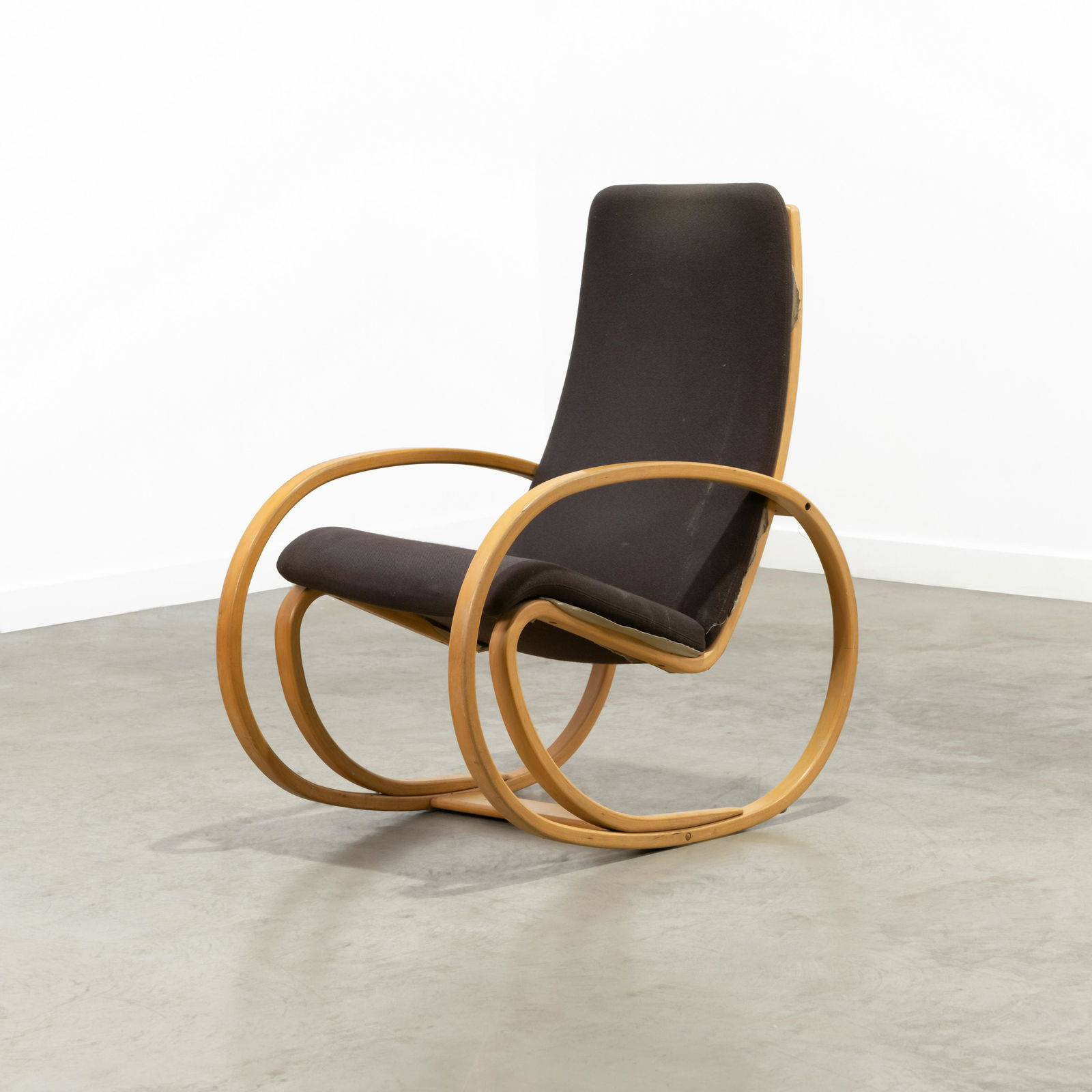 Jorgen Gammelgaard - Rocking Chair (1 of 5)