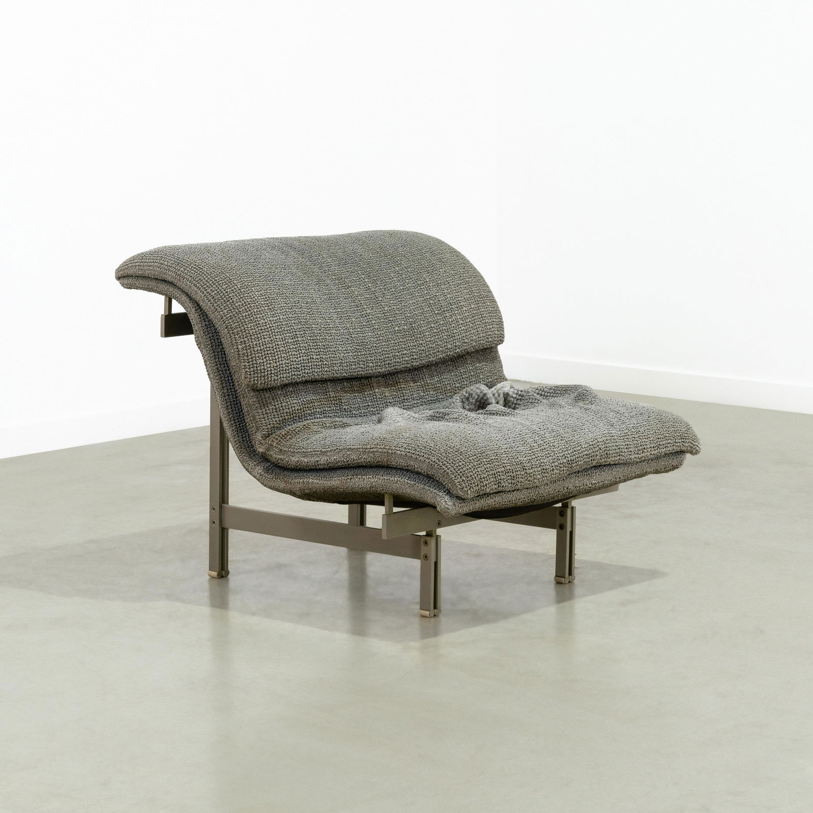 Giovanni Offredi - Lounge Chair (1 of 7)